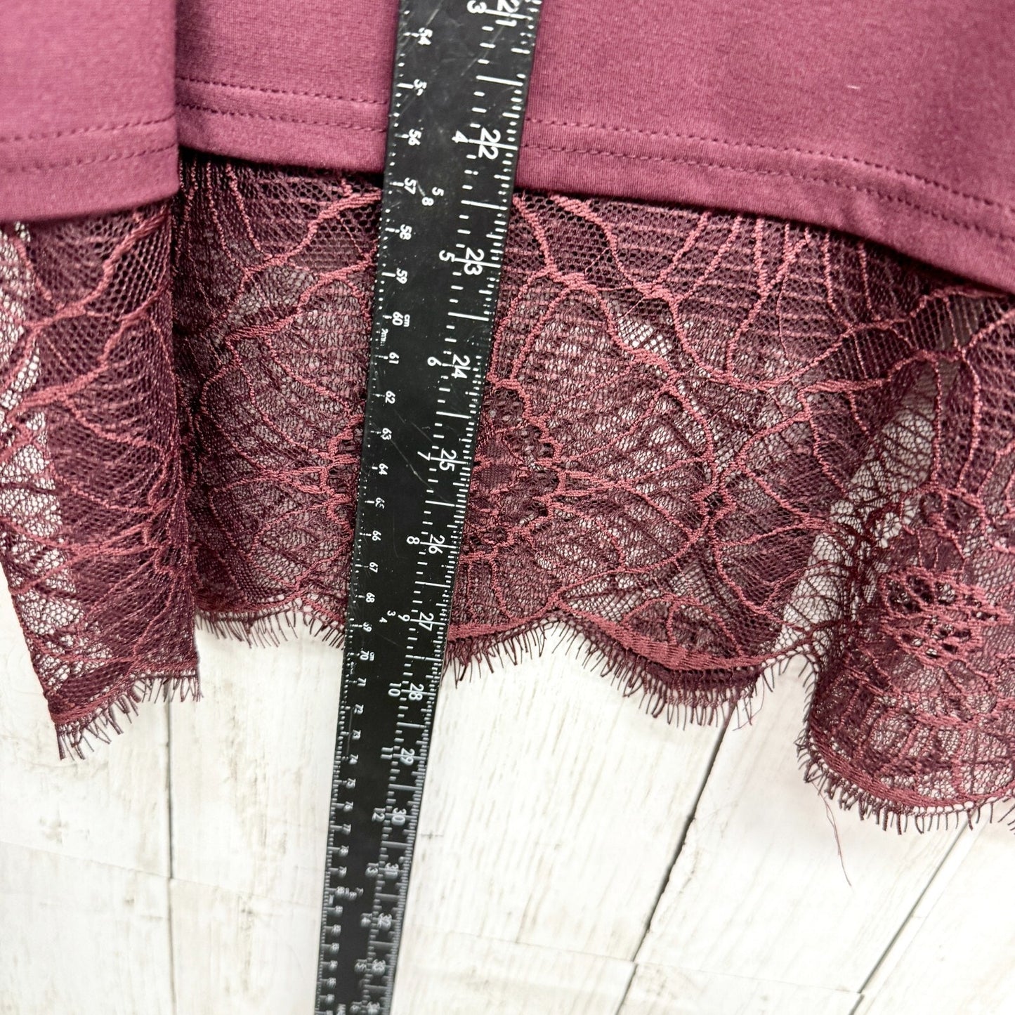 Torrid Skirt Women Size 3 Maroon Pull On Midi Lace Trim Night Out Business NWT