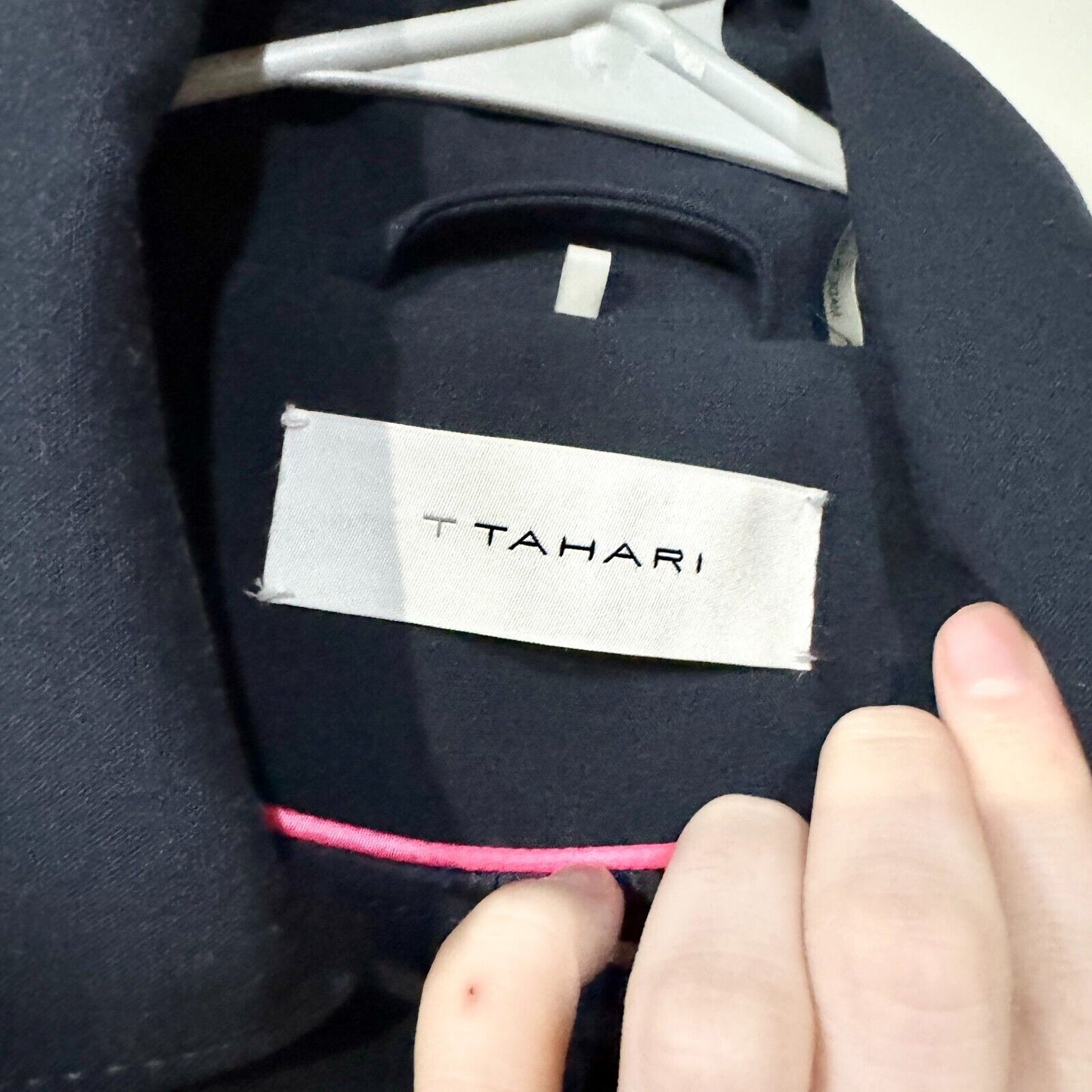TAHARI Jacket Women Size M Button Down Navy Blue Pleated Collared Polyester