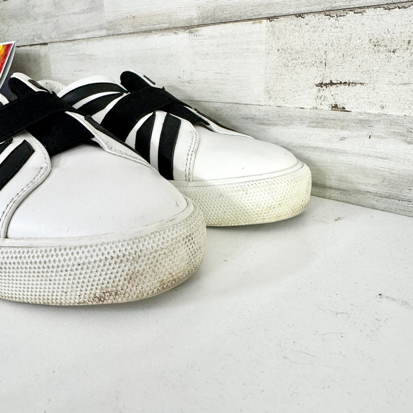 Burberry Youth Kids White Cedbury Brit Flag Leather Sneakers 35 Size 2.5 10-11Y