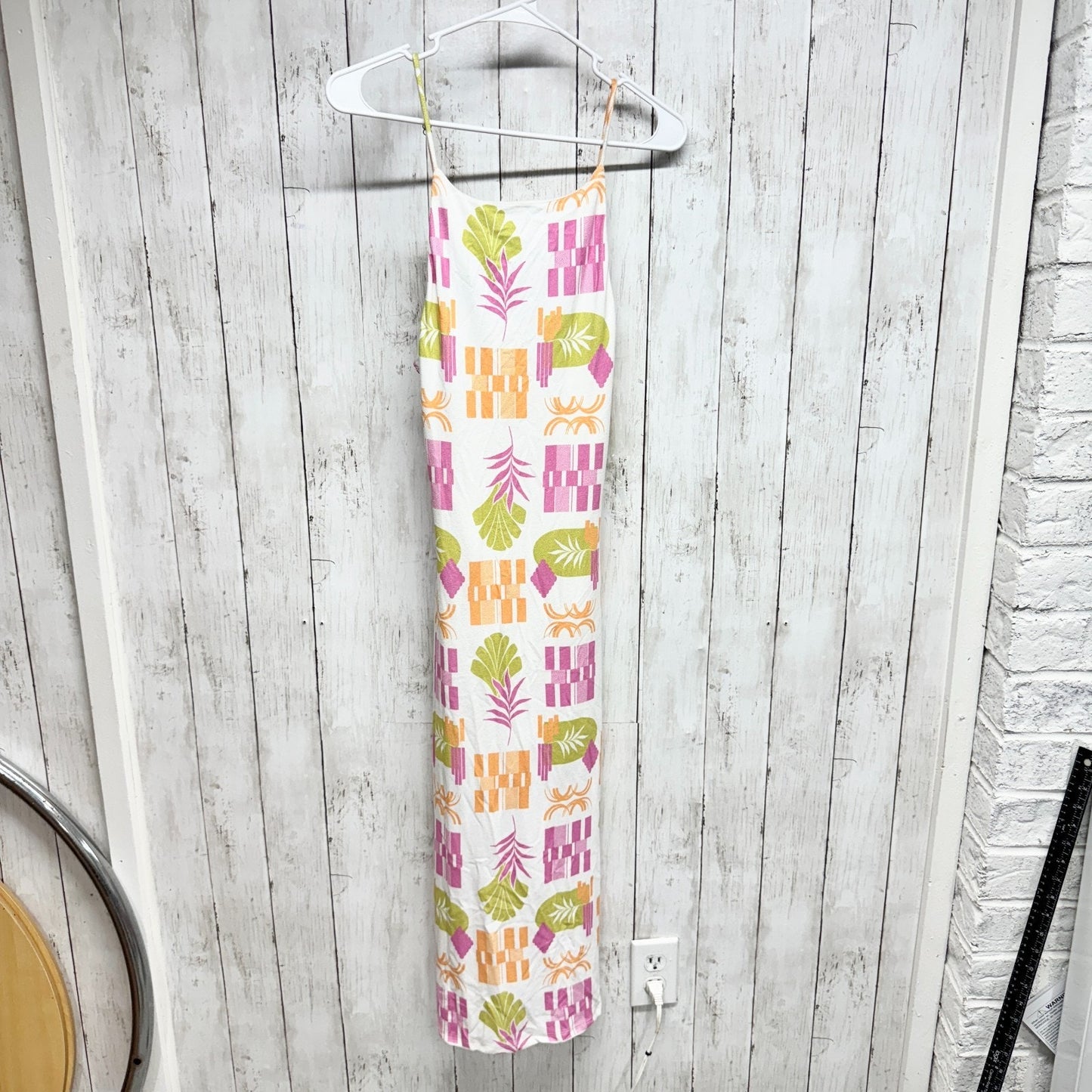 Le Lis Dress Women Size XS Tropical Print Adjustable Spaghetti Strap Maxi NWT