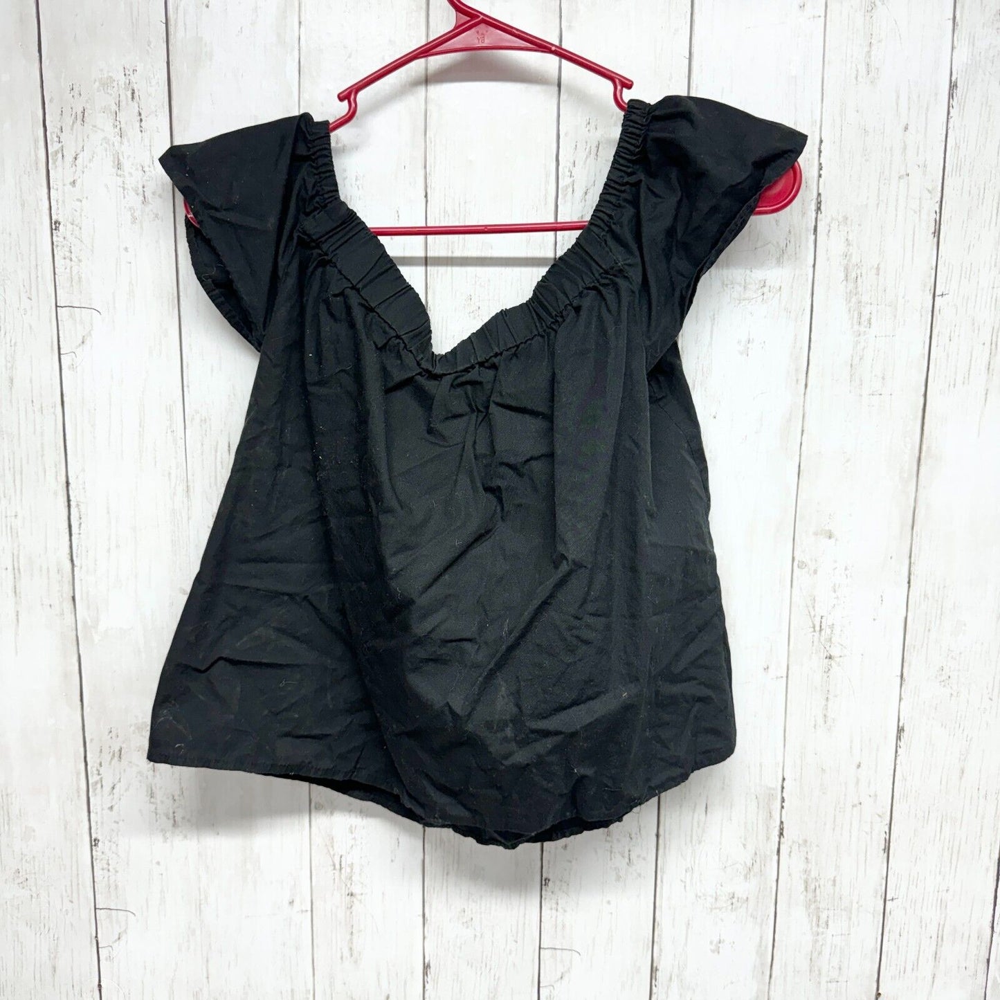 Who What Wear Blouse SM Top Black Off Shoulder Ruffle Flutter Sleeveless V-Neck