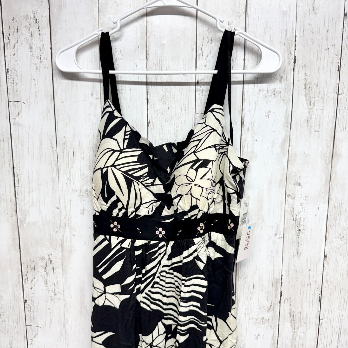 New Direction Dress Women Size 12P Black White Floral V-Neck Sleeveless Midi Y2K