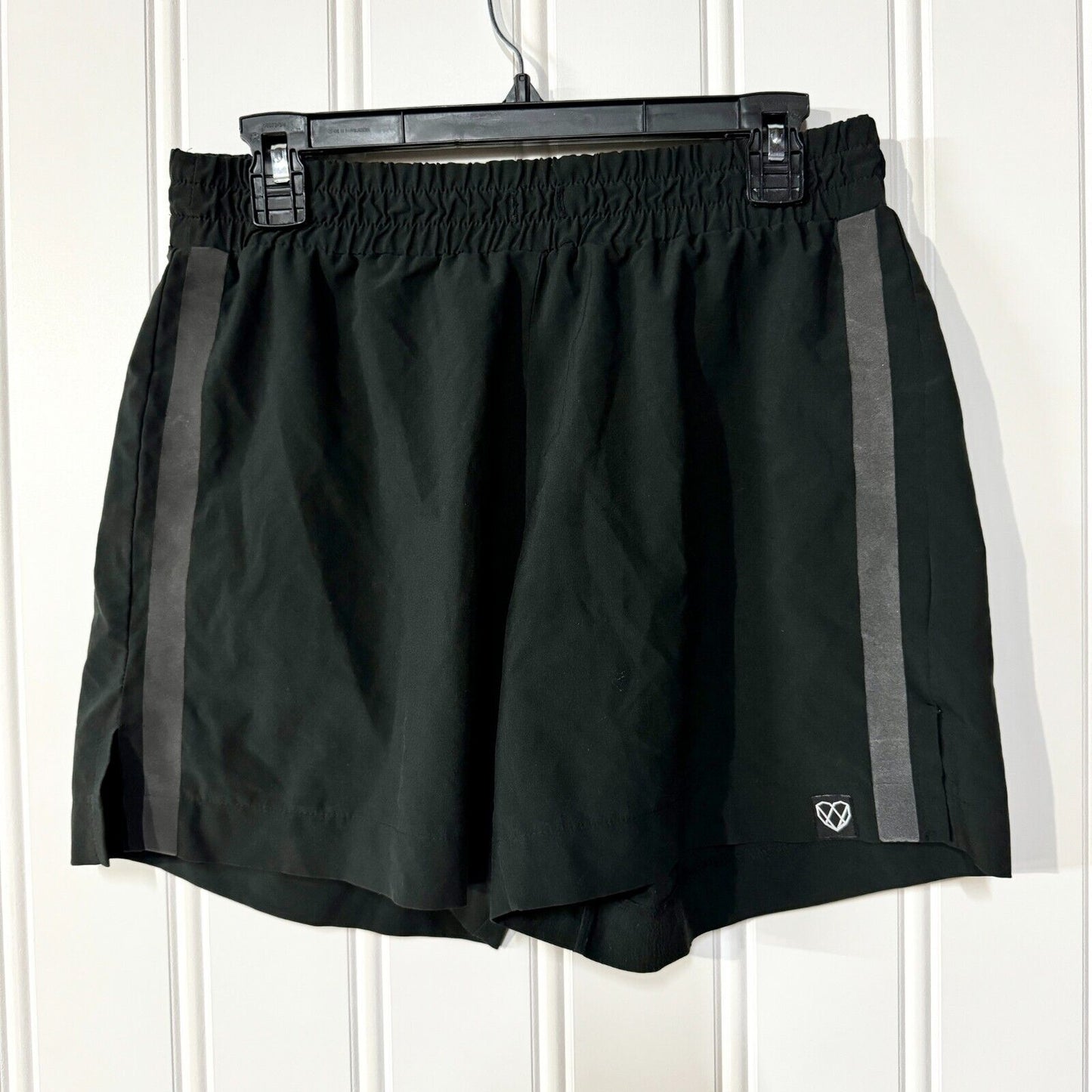 STRONGBODY Mens Size Medium 6" Black Elastic Waisted Athletic Gym Yoga Pocket