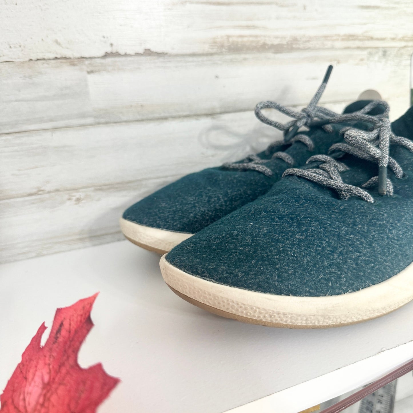 Allbirds Mens Wool Runners Lace Up Running Shoes Aqua Green Size 10