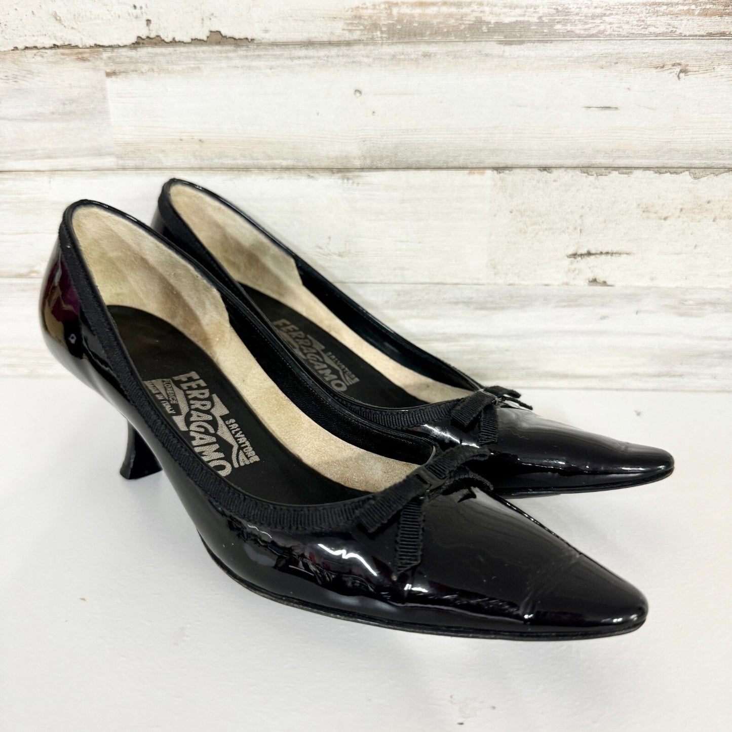 Salvatore Ferragamo Heels Women Size 6.5 Grace Black Nero Calf 2 1/2" Bow Stitch