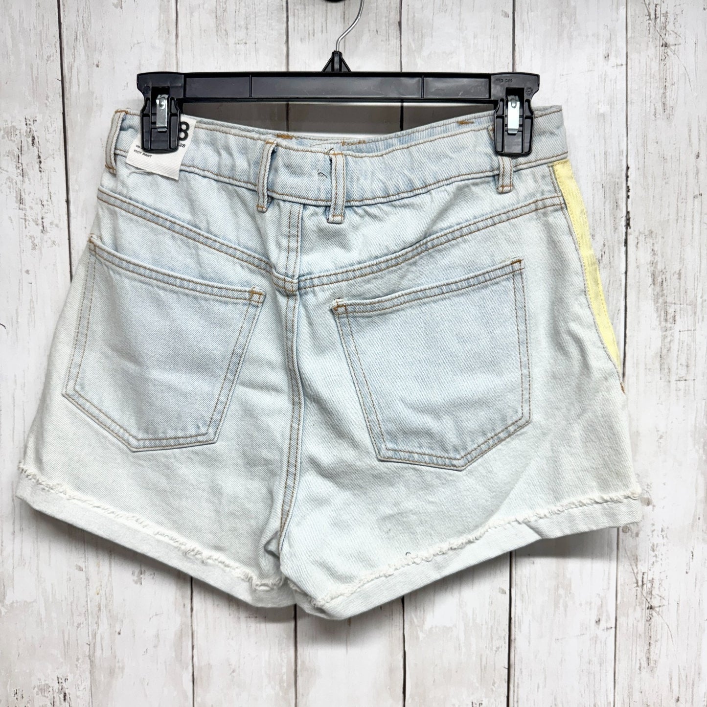Zara Shorts Women SZ 6 Hi-Rise Hot Pant Light Wash Denim Cuffed Side Stripe NWT