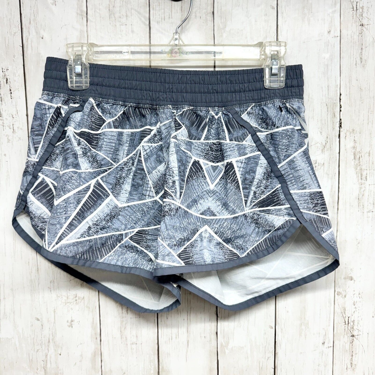 CHAMPION Shorts Women S Grey Abstract Low Rise Mini 3" Running Athletic Shorts