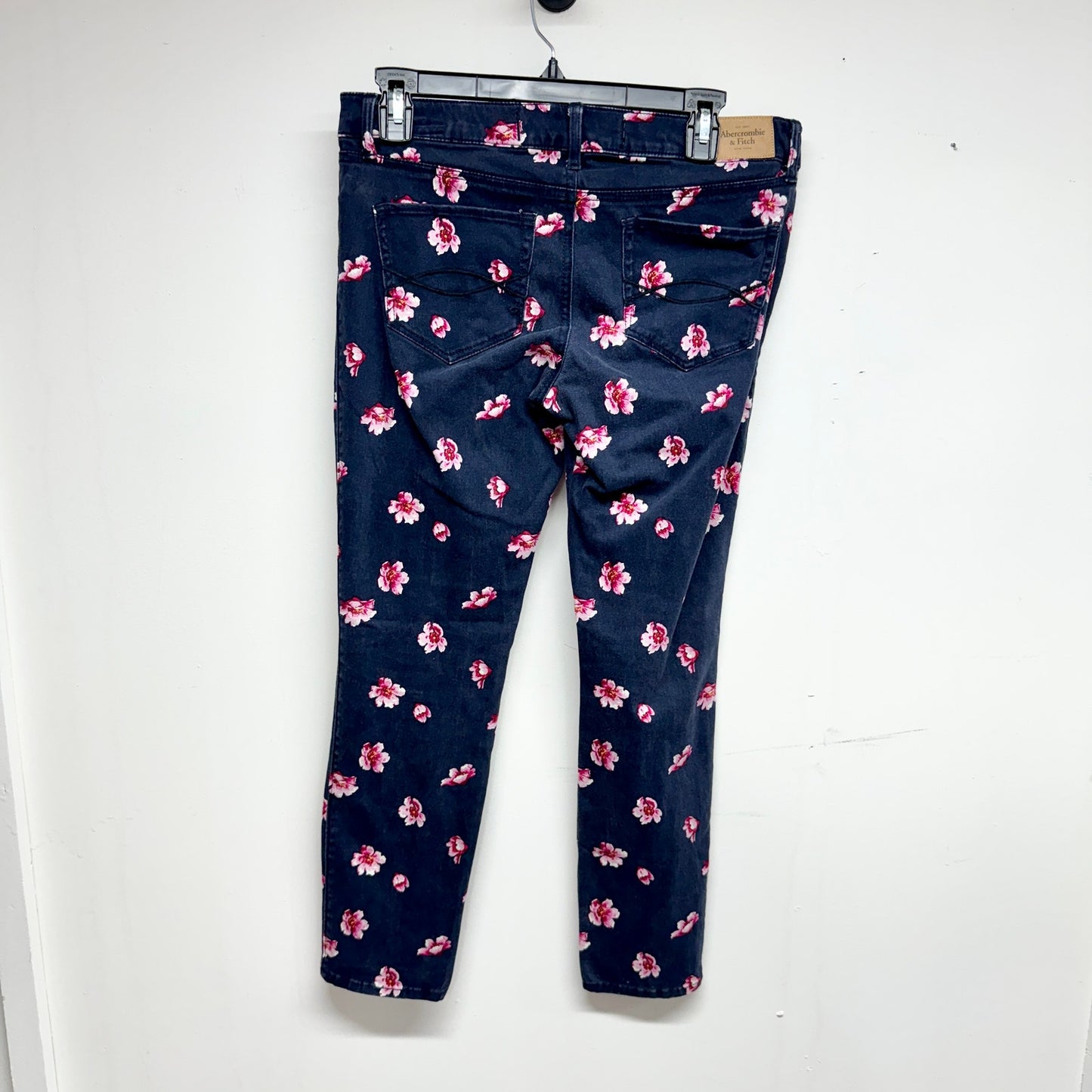 Abercrombie & Fitch Women Floral Navy Slim FItting Pants Size 6 (Waist 28)