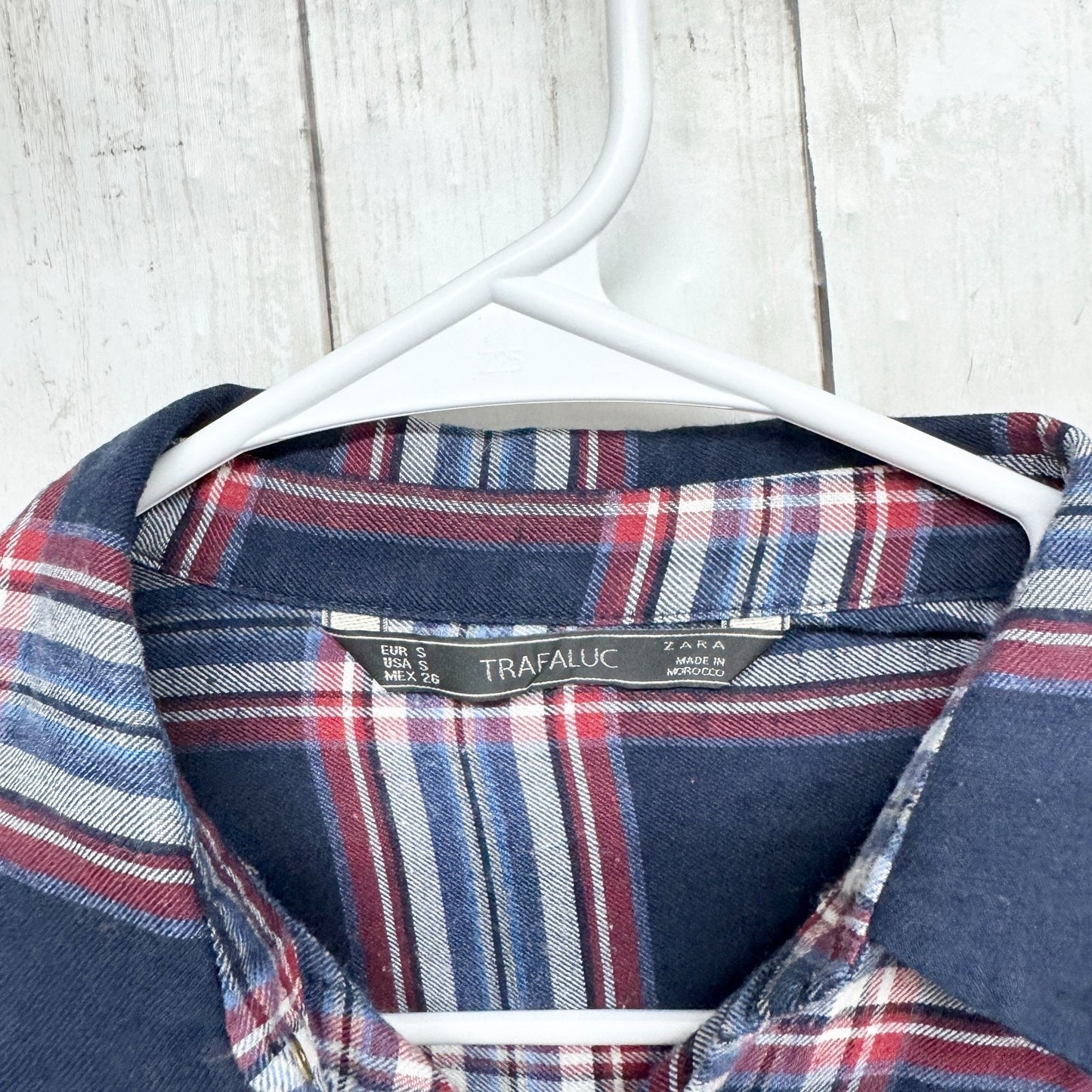 Zara Trafaluc Shirt Women Size Small Navy Plaid Collared Long Sleeve Button Down