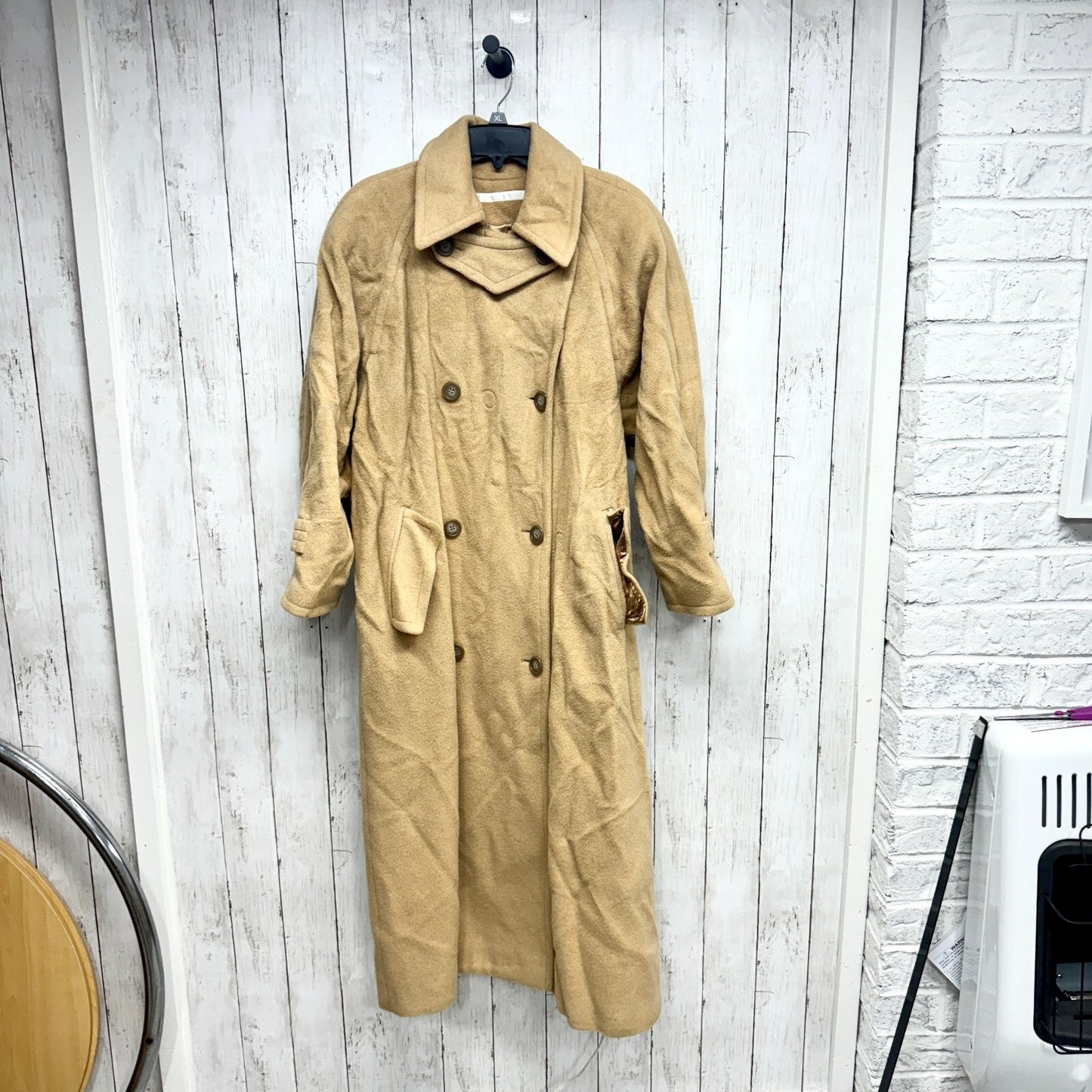 Perry Ellis Coat Women Size 6 Tan Wool Long Peacoat Collared Button Pockets