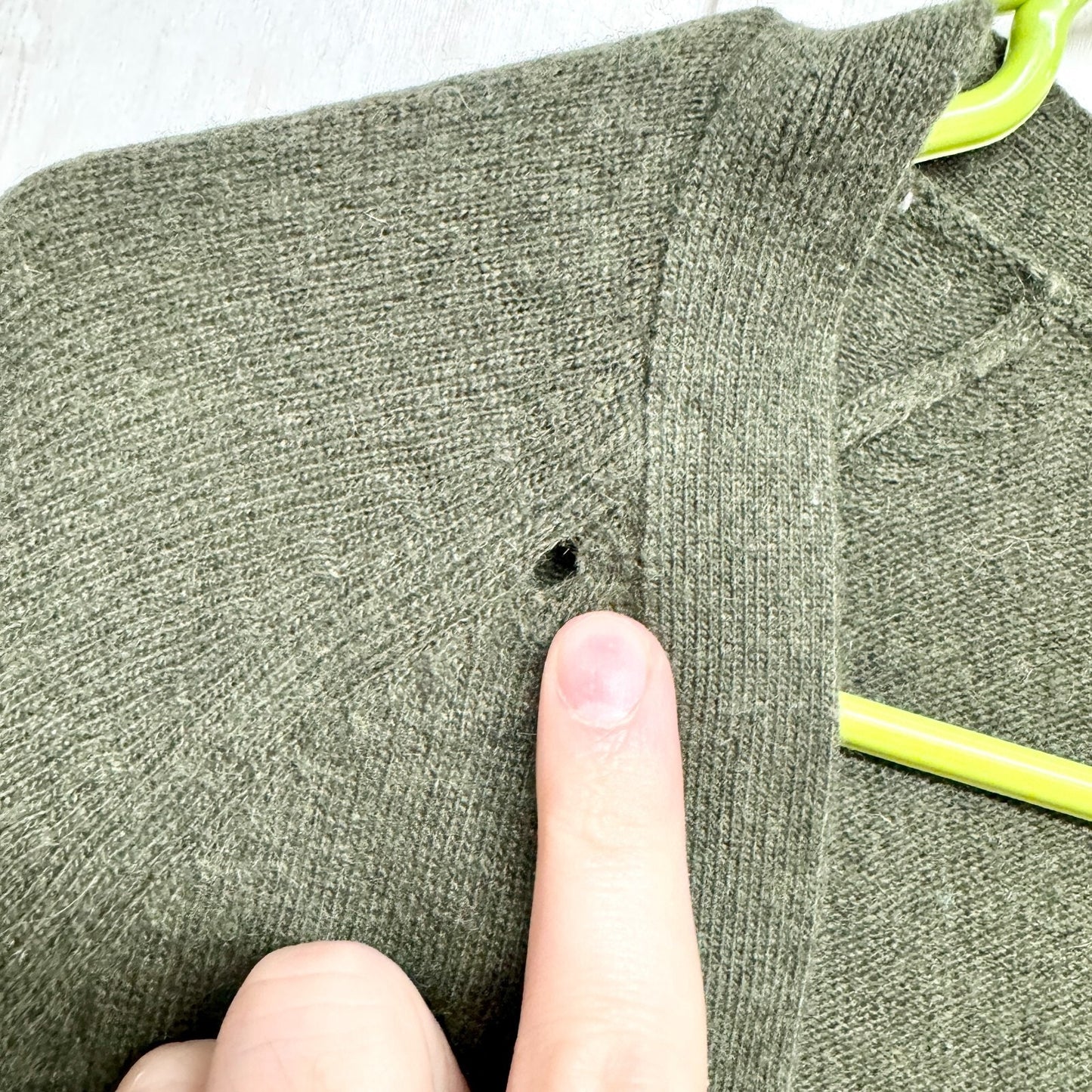 Banana Republic Sweater Women Size S Italian Yarn Green Long Sleeve Cardigan