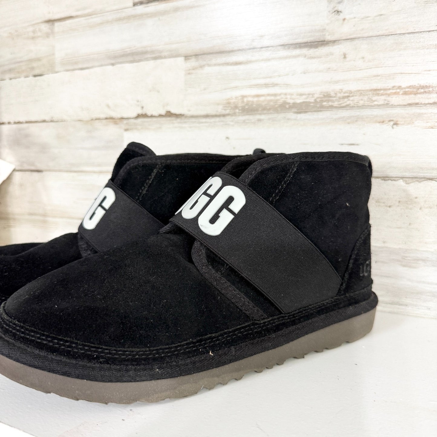UGG Boots Women Size 6 Neumel II Black Graphic Slip On Short Boot Casual