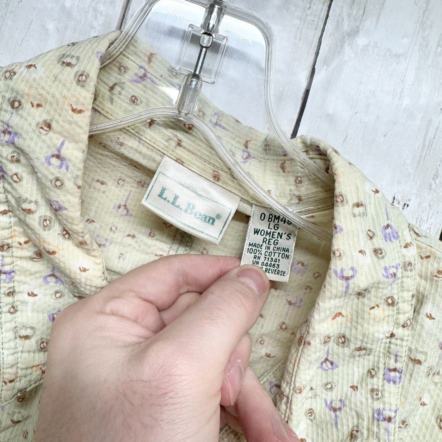 VTG LL Bean Button Up Women Size LG Floral Long Sleeve Neutral Tone 80's Cotton