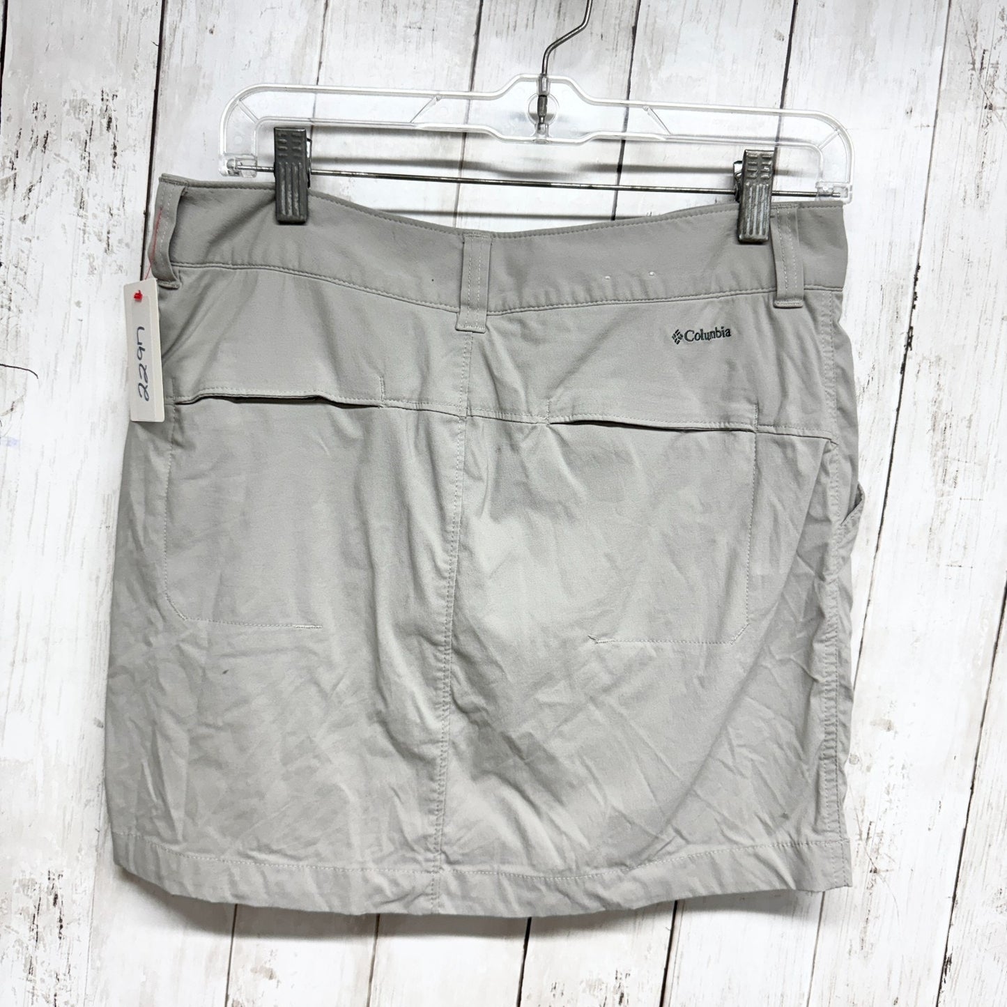 Columbia SKORT Women Sz 6 Two Button Grey Zip Fly Utility Skort Pockets Outdoor