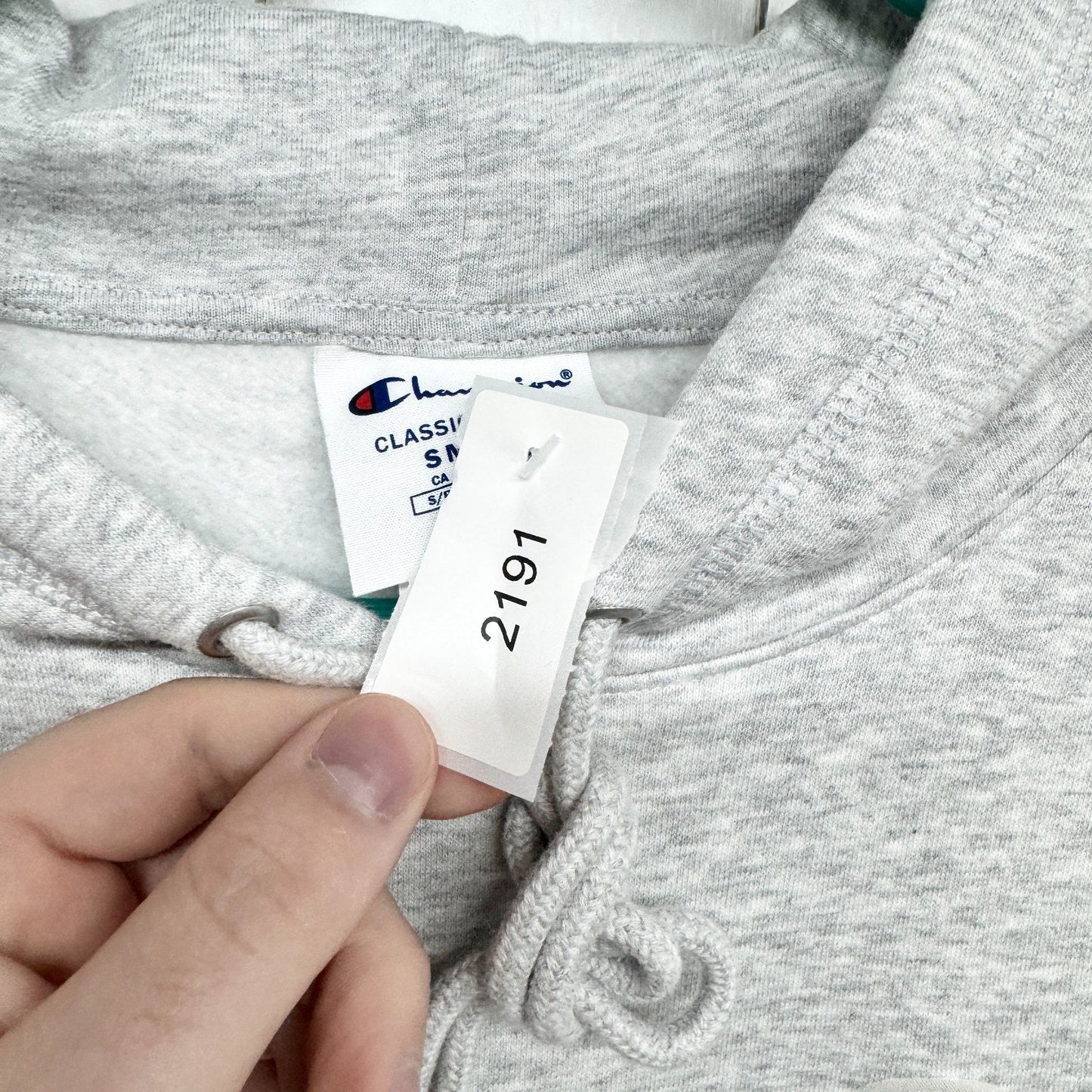 Champion Sweater Unisex Size Small Gray Classic Fleece Hooded Sweatshirt NWT