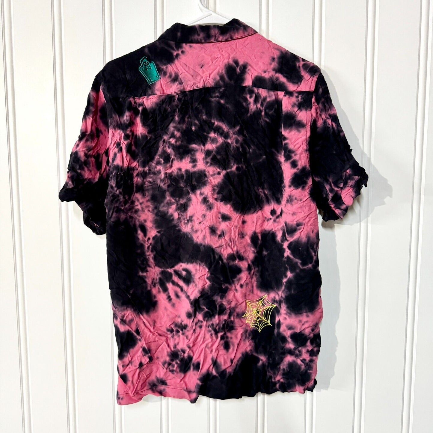DISNEY PARK Button Down Mens Size Medium Tie Dye Woven Halloween Exclusive Party