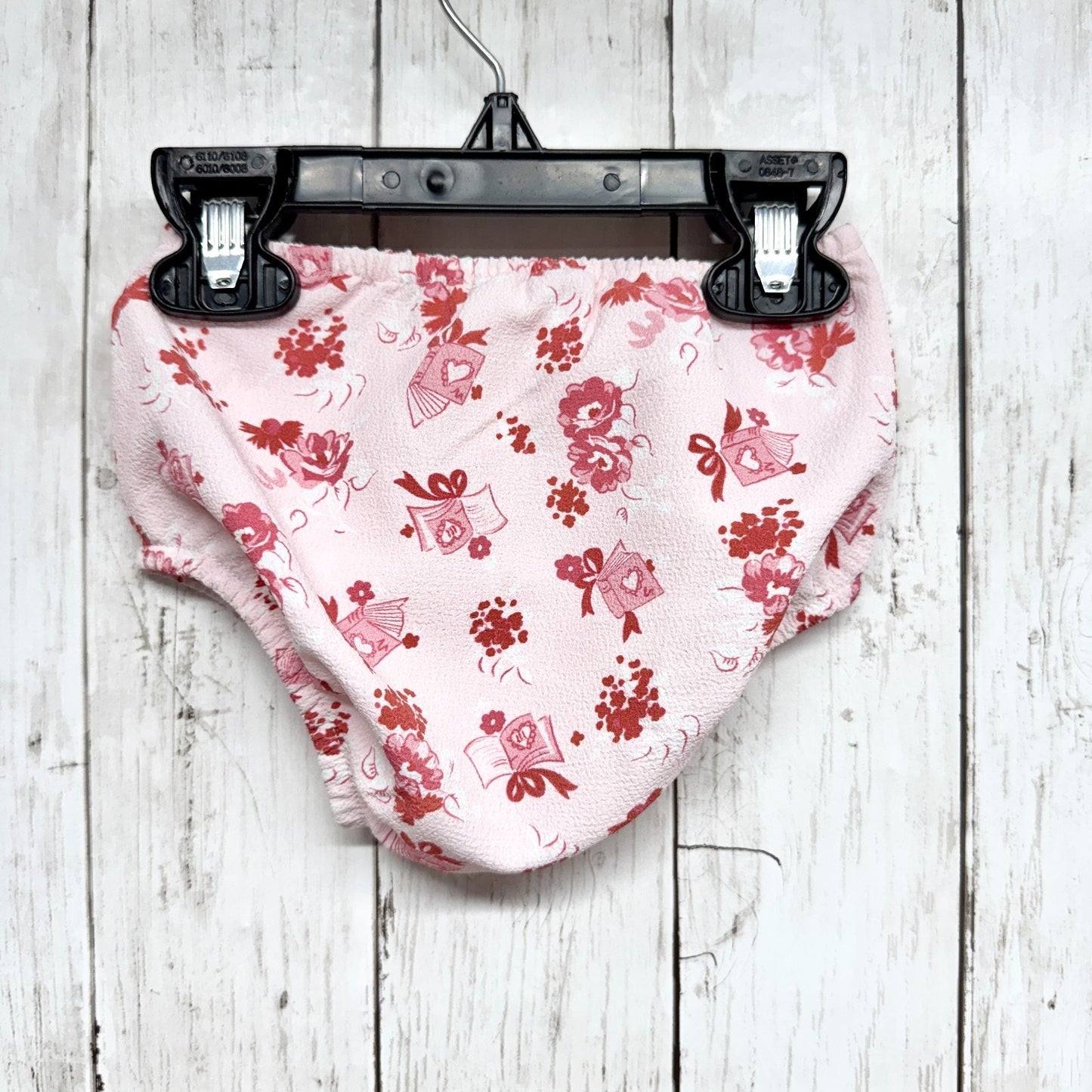 Hill House Bloomer Baby One Size Nap Bloomer Love Letters Valentine Pink NWOT