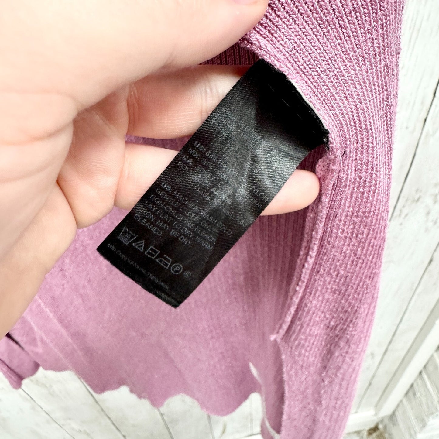 WHITE HOUSE BLACK MARKET Women Small Pink Ribbed Long Cardigan Sweater Knit