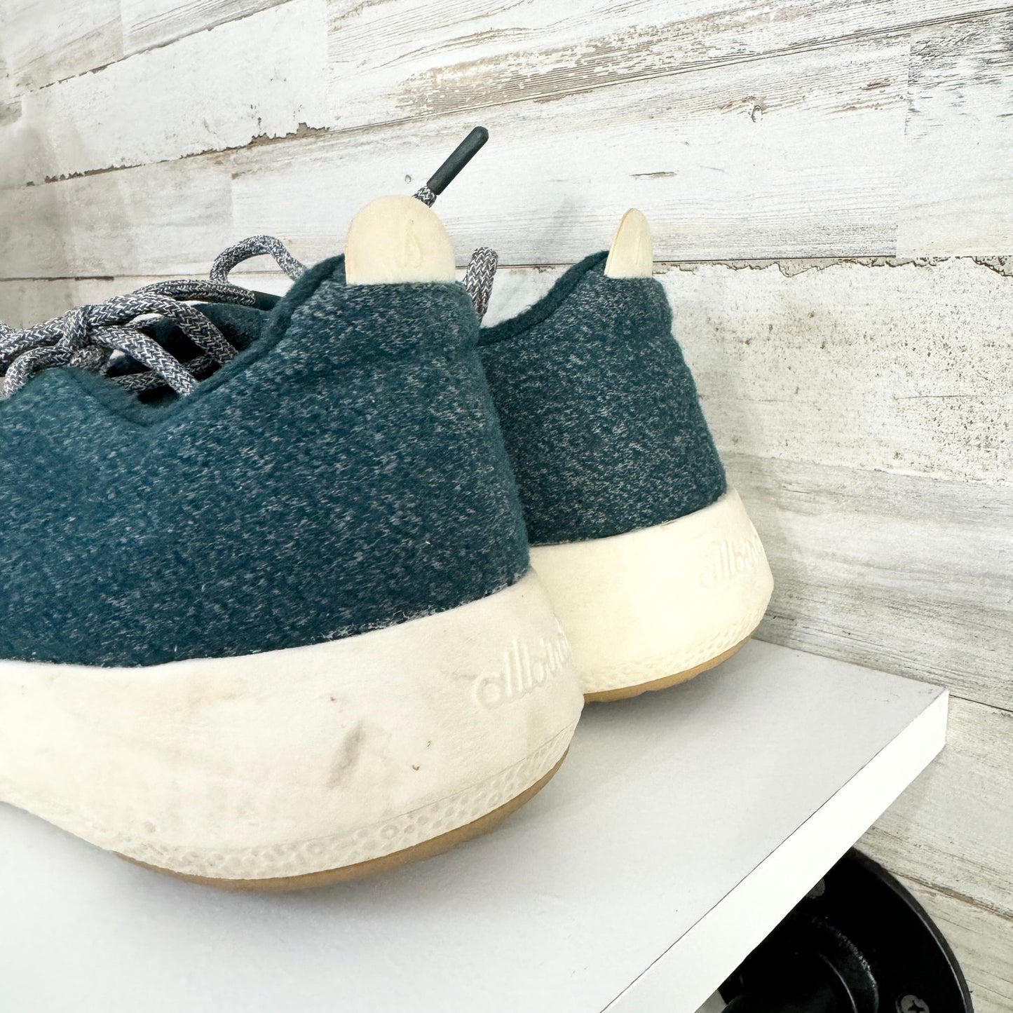Allbirds Mens Wool Runners Lace Up Running Shoes Aqua Green Size 10
