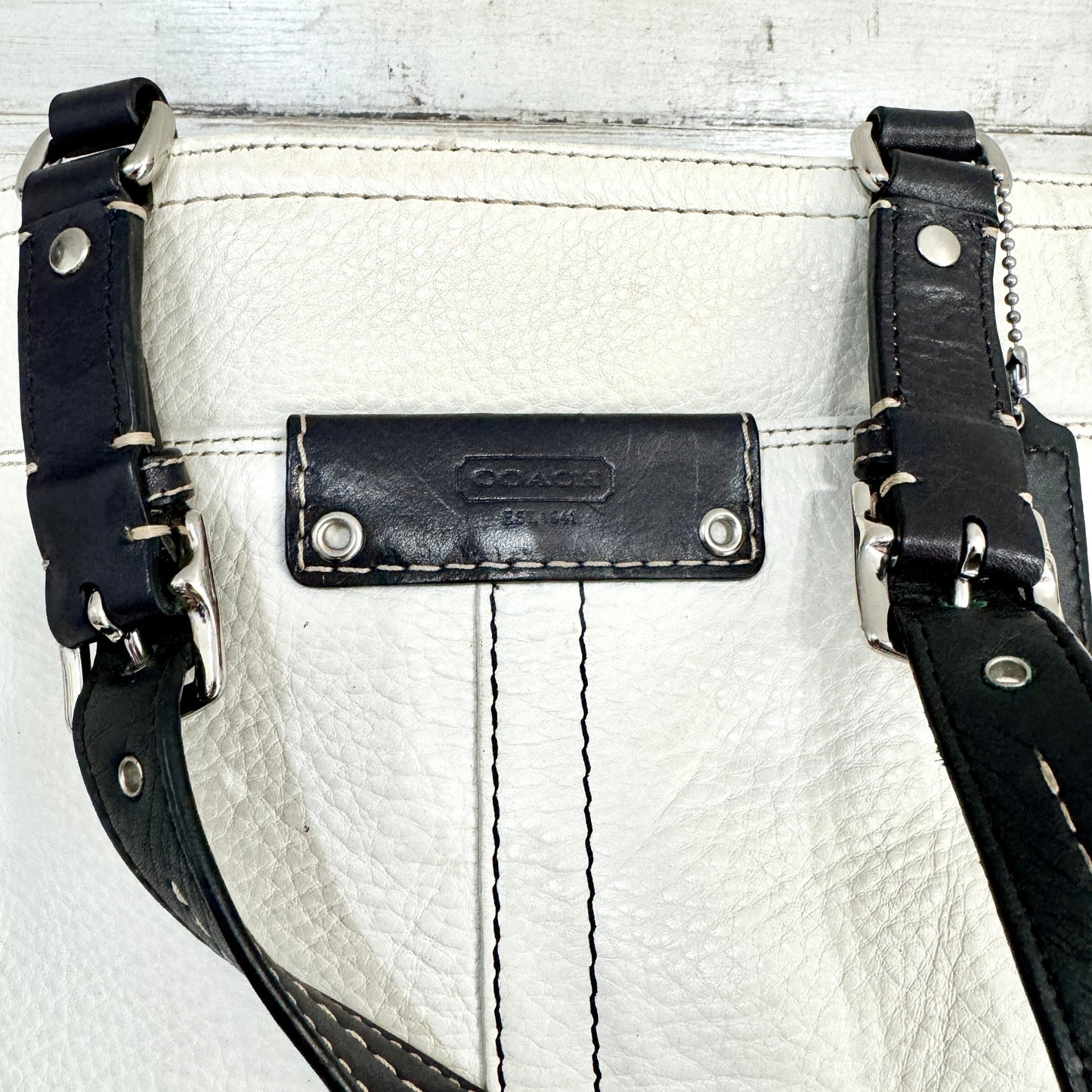 Coach Women Hamilton White Pebbled Leather Black Handled Bucket Tote