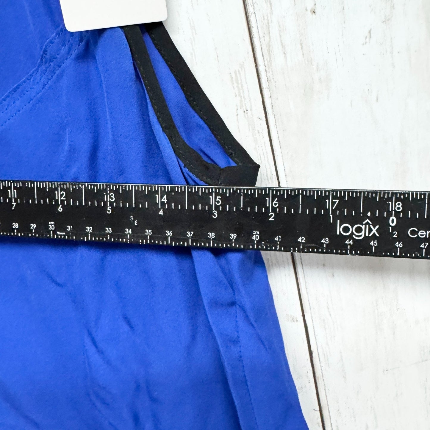 A.L.C. Shirt Women Size Small Blue Silk Sleeveless Tank Blouse Black Trim Detail