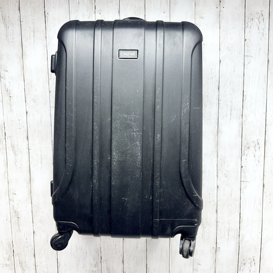 Calpak Luggage Medium Size Black Hard Expandable 360-Spinner Suitcase Travel