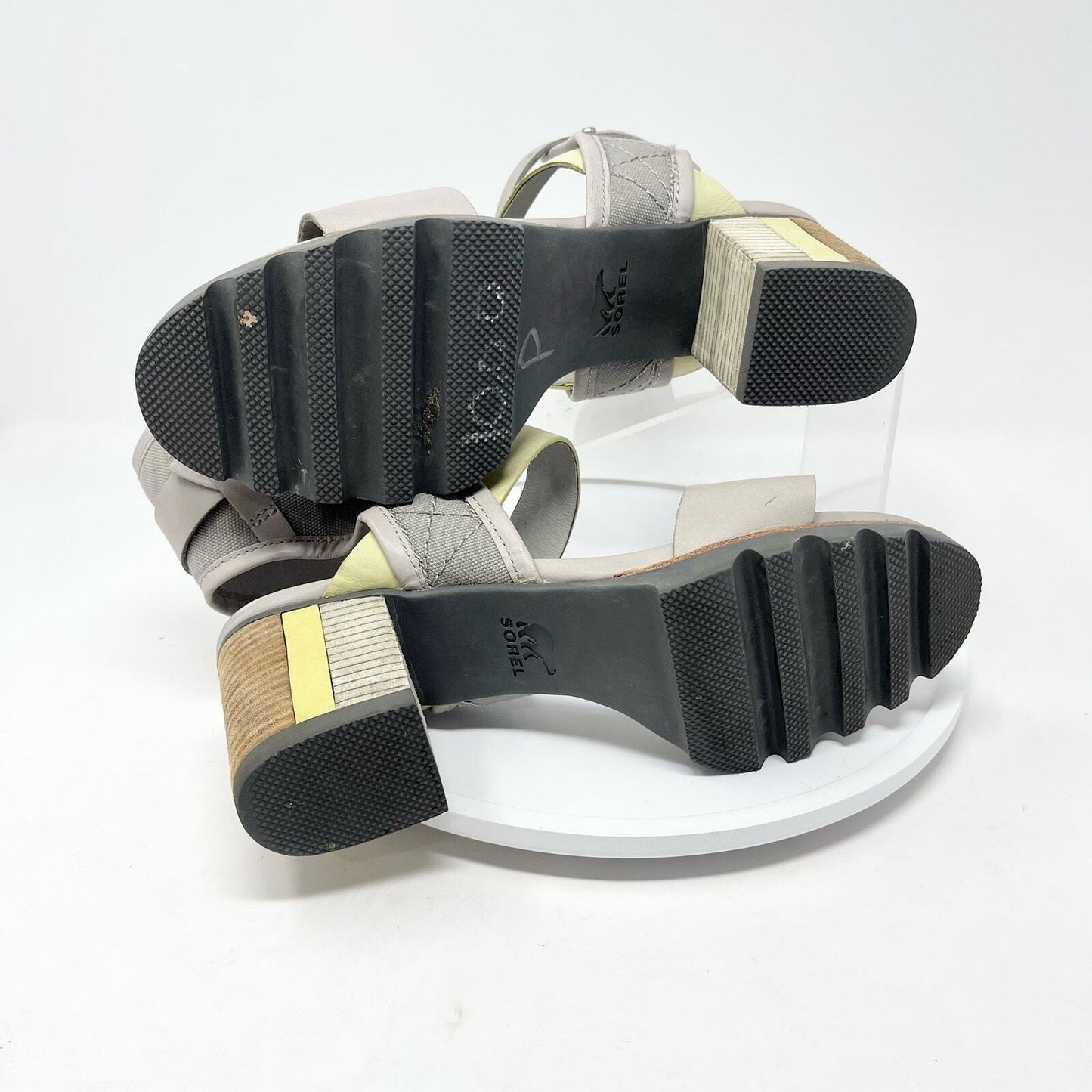 SOREL Sandals Women Size 9.5 Addington Cuff Block Heel Dove Grey Ankle Strap