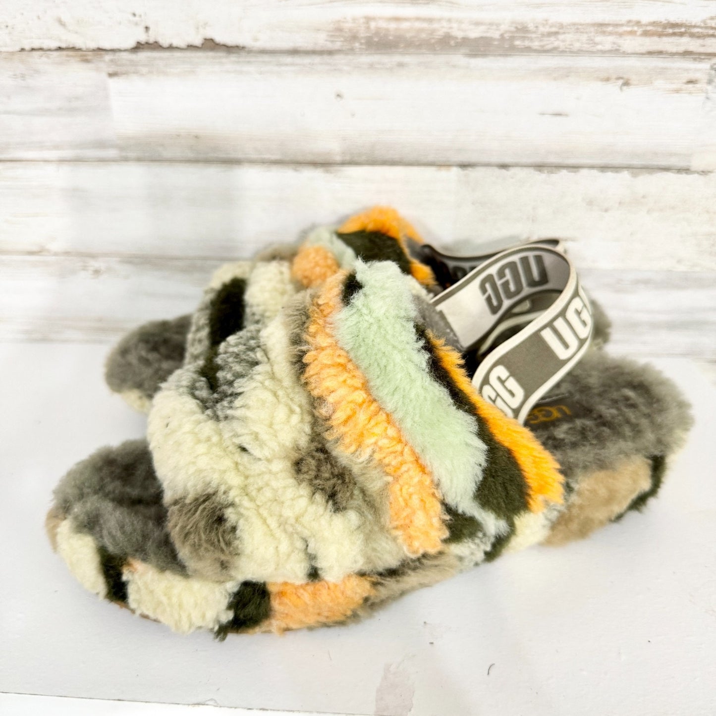 UGG Slippers Women Size 7 Fluff Yeah Slide Cali Collage Slipper Camo Lounge Cozy