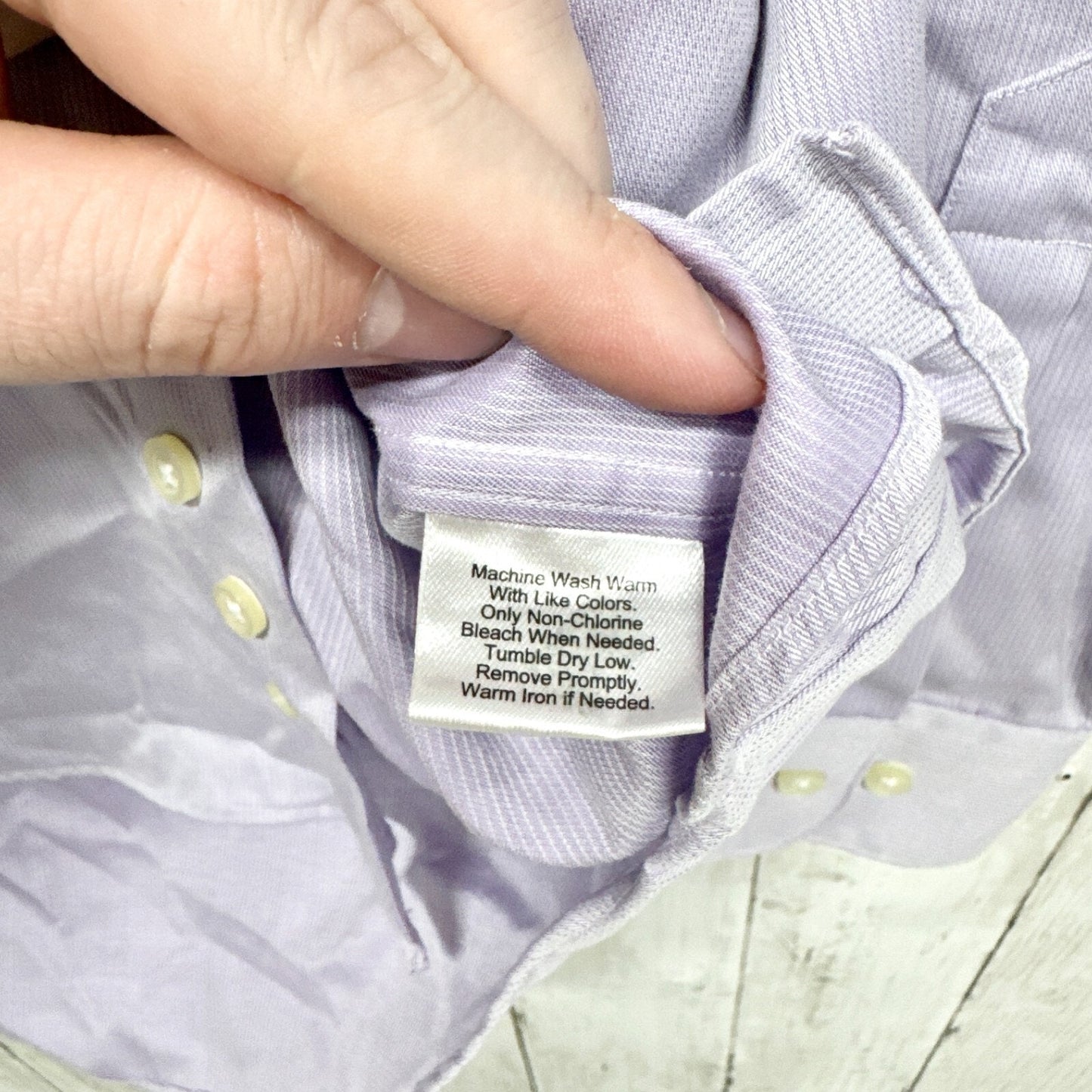 Kenneth Cole AWearNess Shirt Men Size 14 1/2 32/33 Long Sleeve Collared Slim Fit