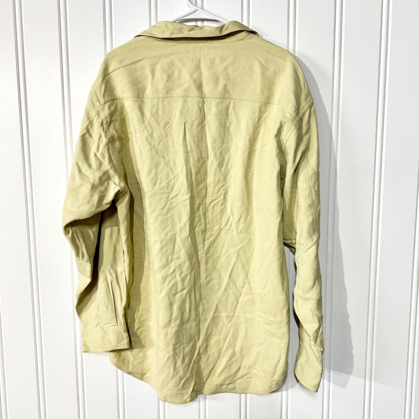 TOMMY BAHAMA Button Down Mens Size M Green 100% Silk Long Sleeve Green/ Yellow