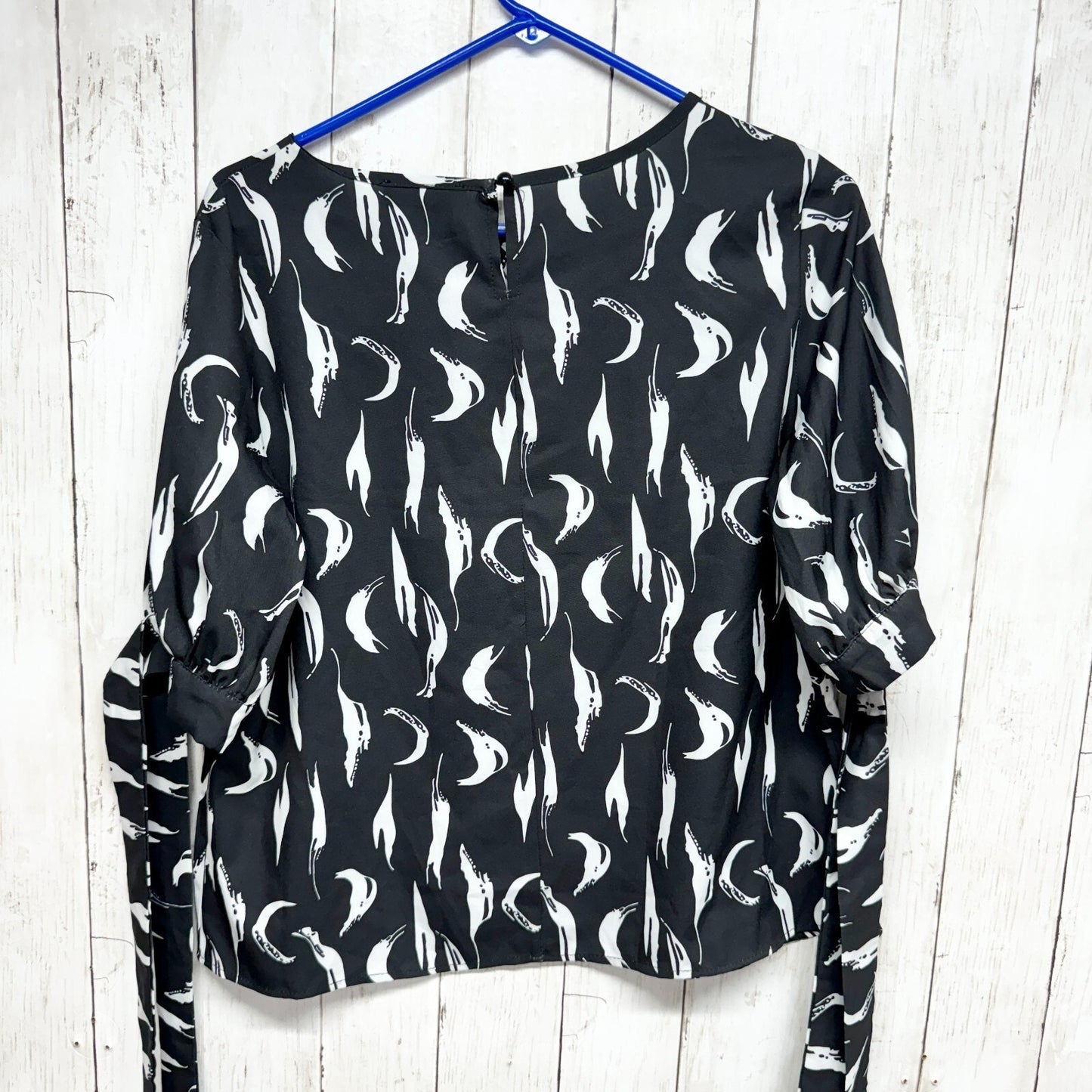 CLOTHES Blouse Women Size L Feathered Long Sleeve Keyhole Business Casual Black