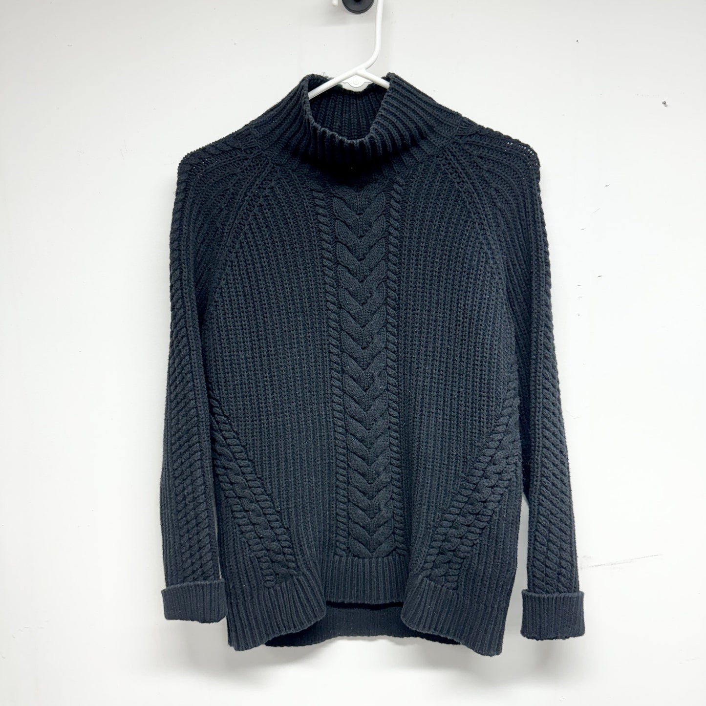 Lululemon Bring the Cozy Turtleneck Sweater Navy Black Cable Knit Ribbed Size 4
