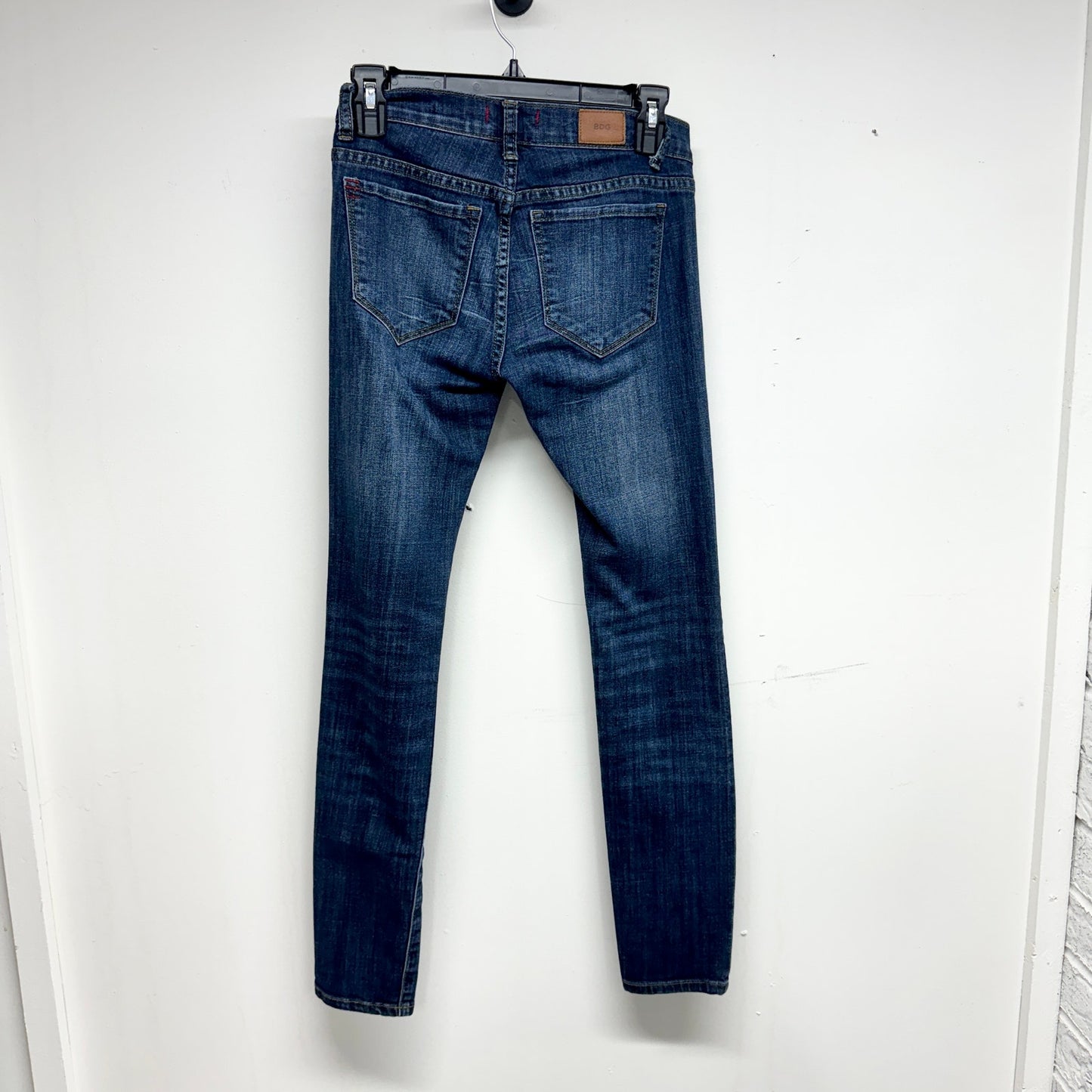 Urban Outfitters BDG Women 25 X30 The Rise Cigarette Ankle Distressed Jean