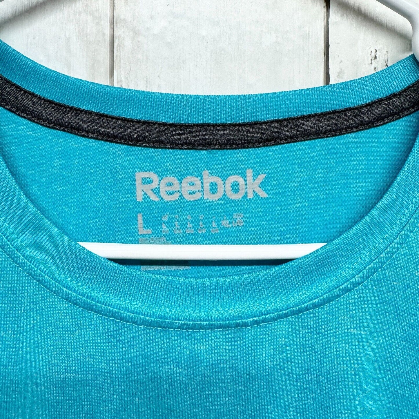 REEBOK Shirt Mens Size Large Blue Short Sleeve Polyester Athletic Fitting Hiking