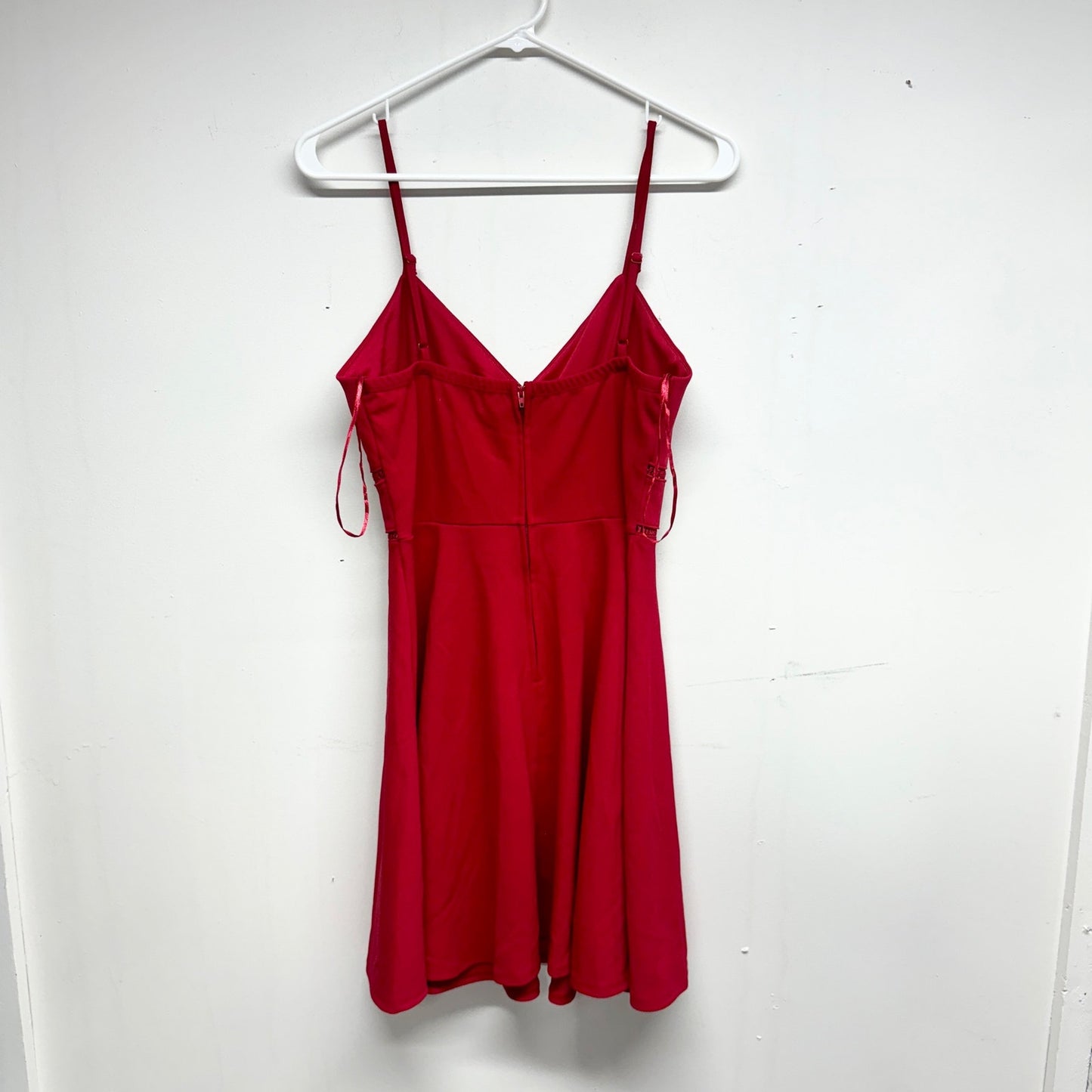 FRANCESCA'S Sexy Red Adjustable Straps Faran Ladder Trim Dress Size L