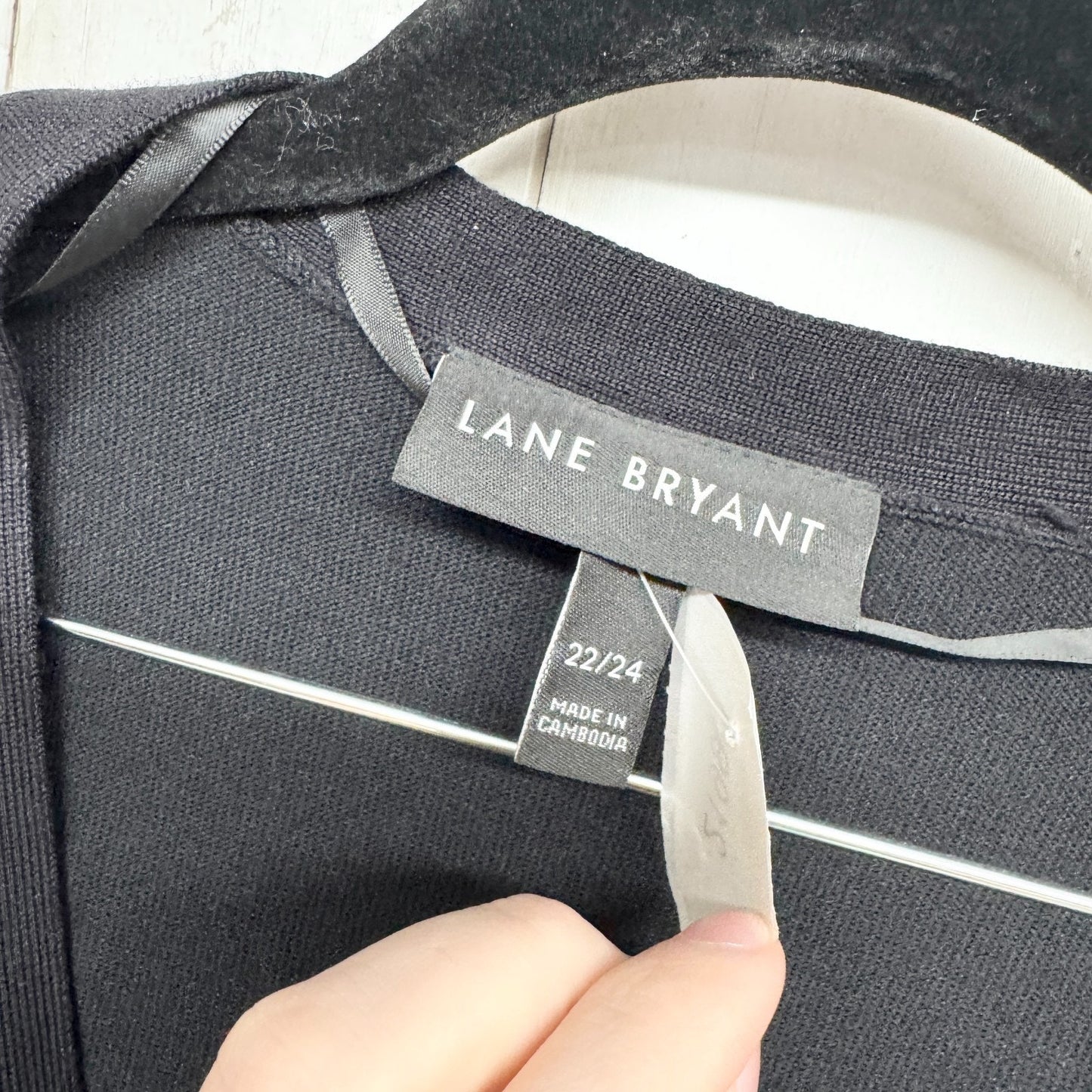 Lane Bryant Sweater Women Size 22/24 Wrap Tie Black Knotted Cardigan V-Front