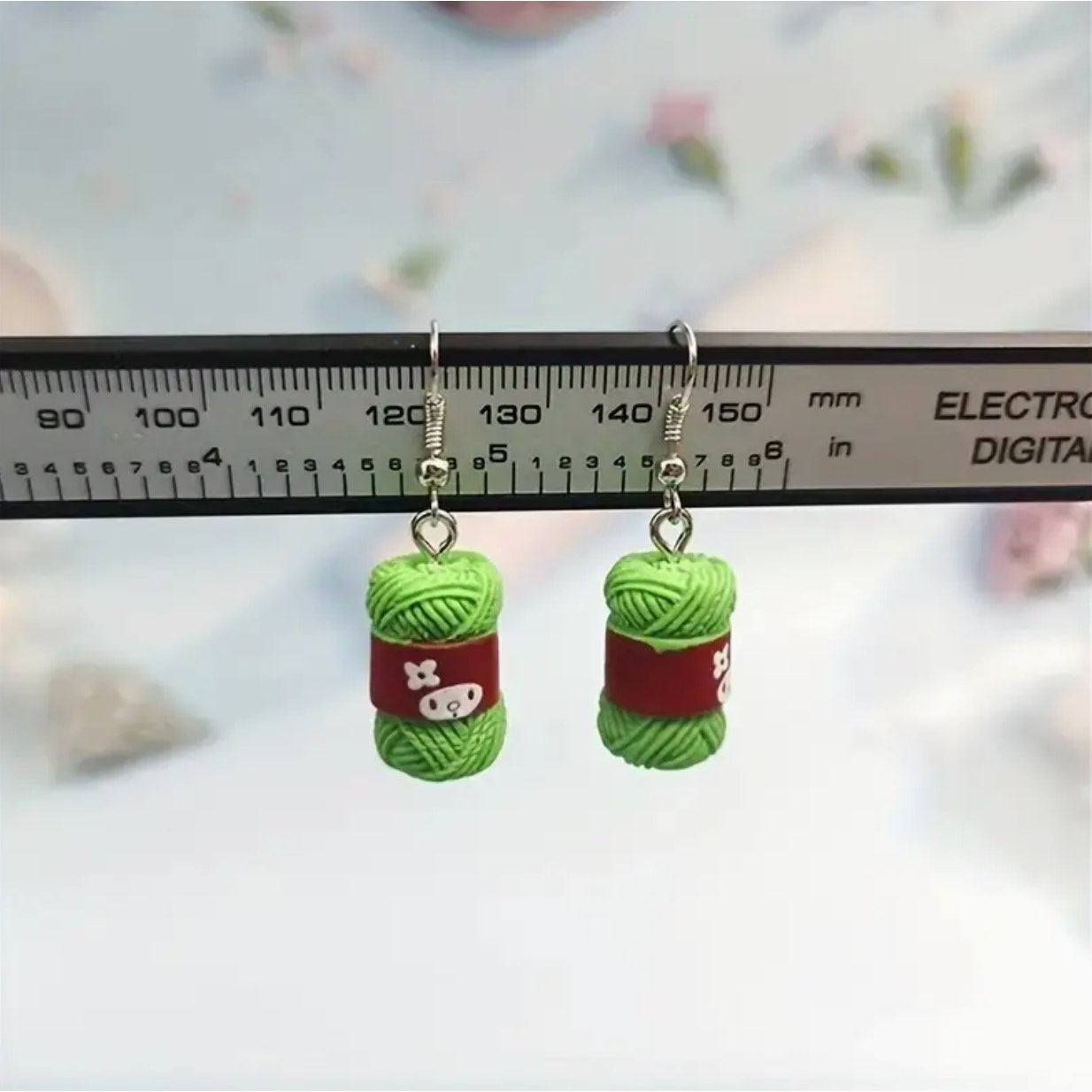 1 Pair Wool Yarn Pendant Earrings Adorable Minimalist Chic Design Wool Yarn