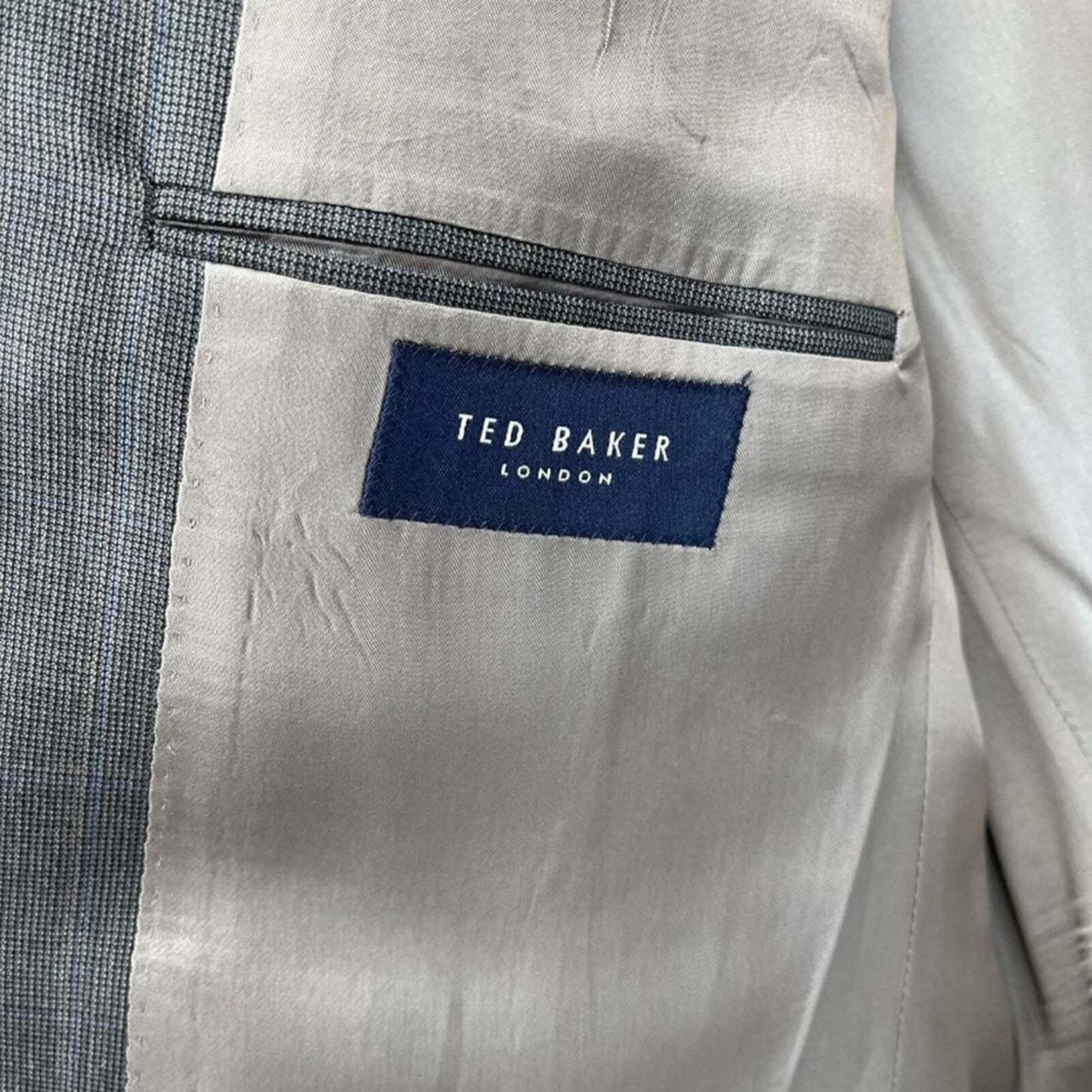 TED BAKER Suit Jacket Mens Size 46L Windorbane Plaid Grey Triple Button Textured