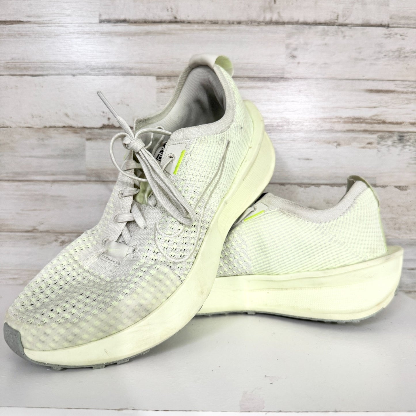 Nike Shoes Women Size 8.5 Sea Glass Interact Run Barely Volt Road Run Sneakers