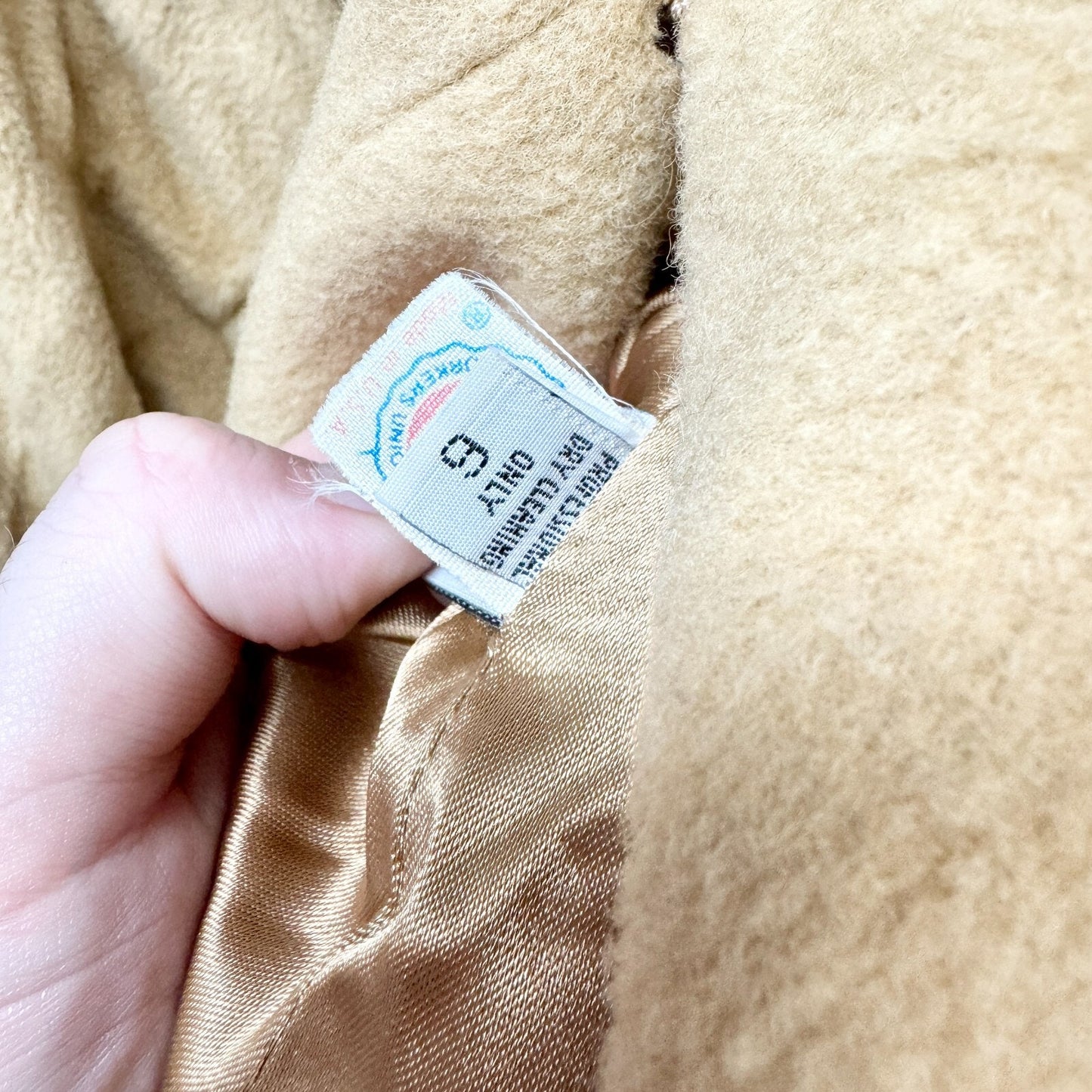 Perry Ellis Coat Women Size 6 Tan Wool Long Peacoat Collared Button Pockets