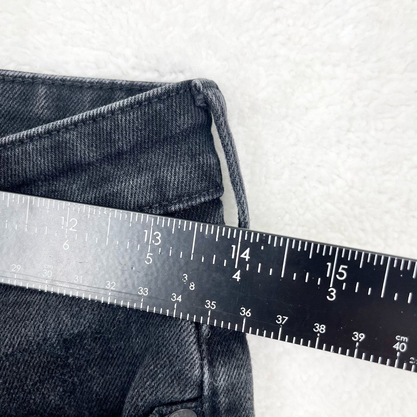 Everlane Skinny Mid Rise Ankle Cut Black Cotton Blended Jean Size 28
