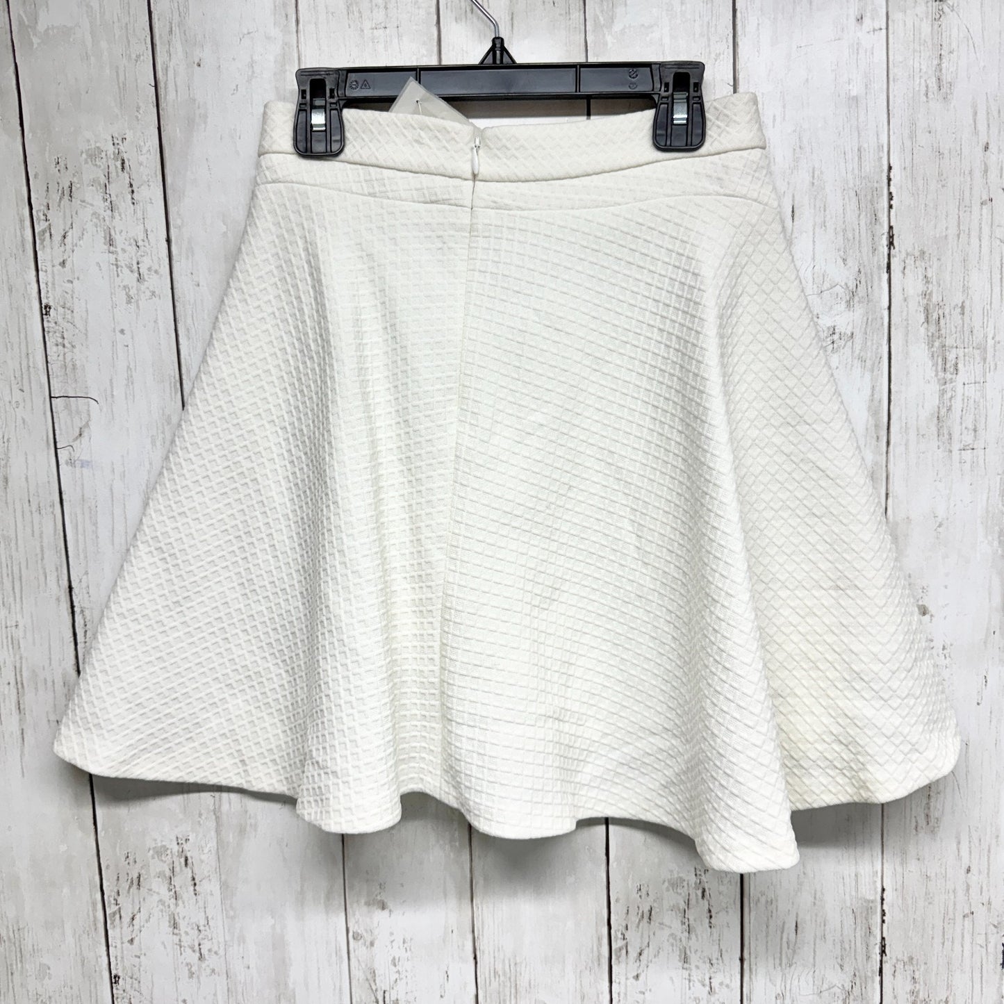 Rebecca Minkoff Skirt Women Sz 0 Quilted Textured Ivory Cream Pull Skirt Trendy