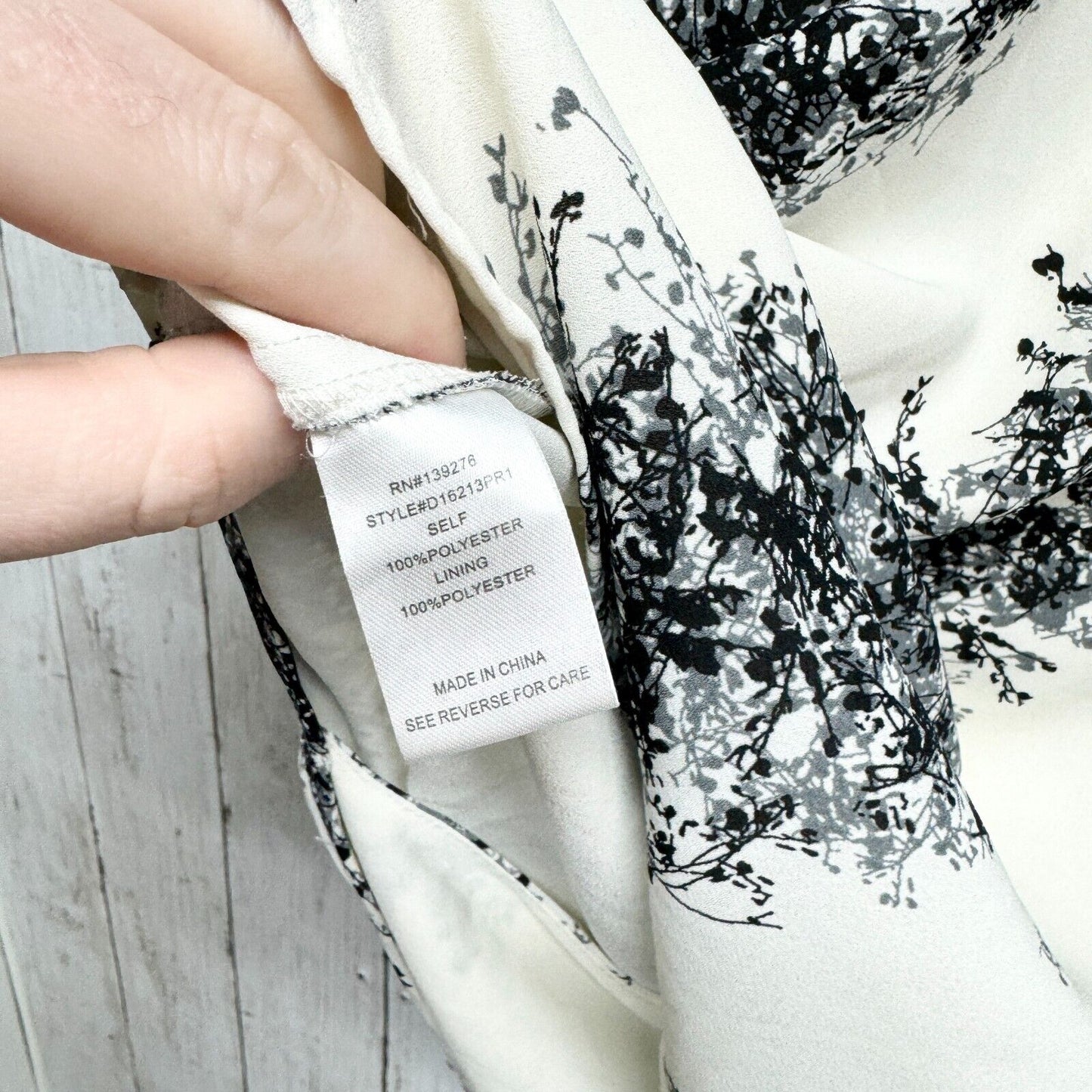 Daniel Rainn Blouse XS Cream/Black Surplice Open Back Sleeveless High Neck