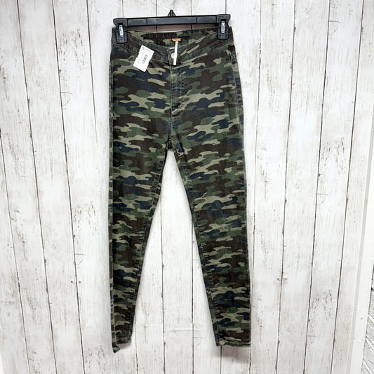 FREE PEOPLE Pants Womens Size 28 Camouflage Skinny Leg Mid Rise Preppy Casual