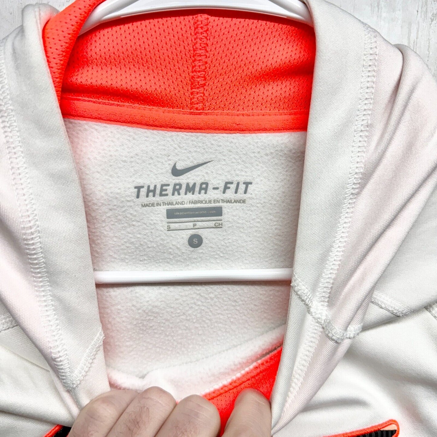 NIKE Sweater Women Size SM White Graphic Long Sleeve Hooded Open Pocket Cotton