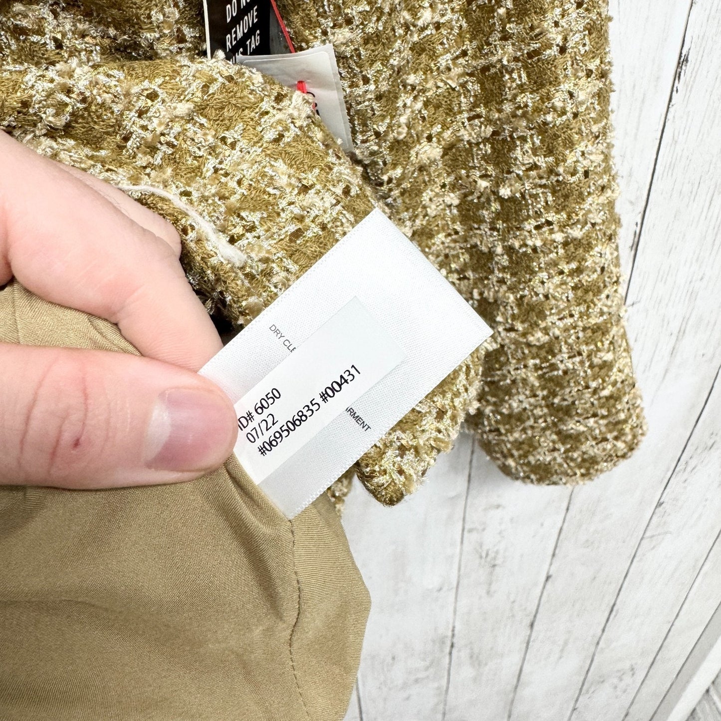 Express Women’s Jacket Sz XS Open Beige Gold Buttons Houndstooth Tweed Blazer