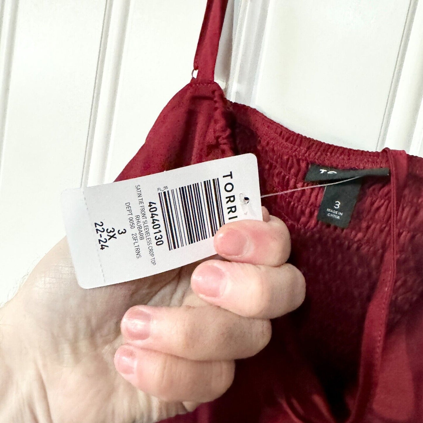 Torrid Tank top Women Size 3 XXL Burgundy Sleeveless Ruffled Pleated Cropped