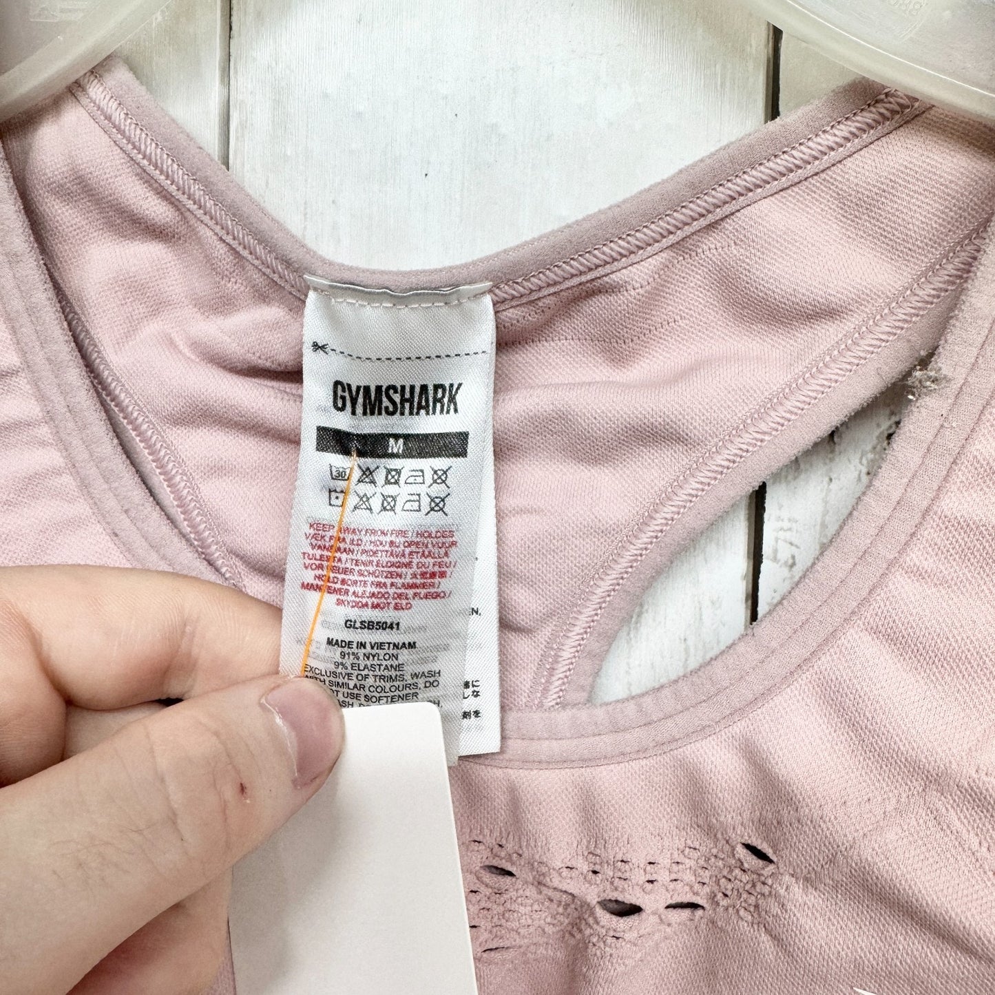 Gymshark Top Women Size Medium Light Pink Sports Bra Compression Breathable Gym