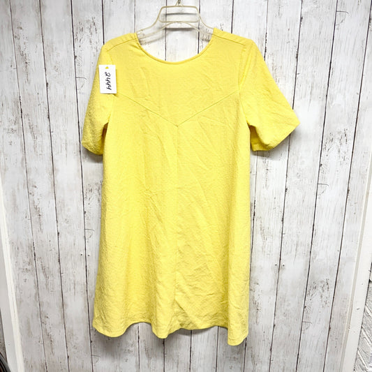 Frnch Dress Women Size M/L Yellow Crepe Round Neck Short Sleeve Shift Mini Sun