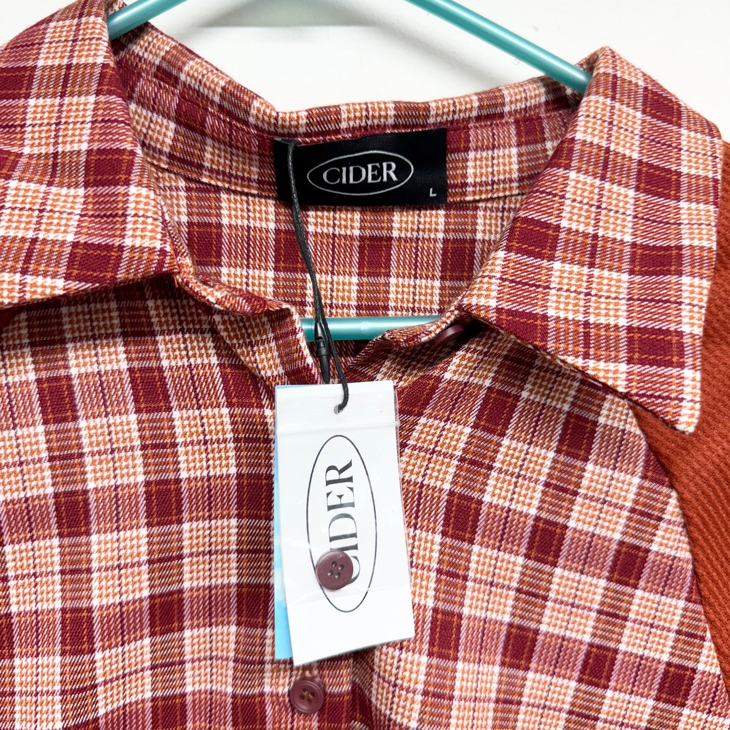 CIDER WOMEN RED PLAID PATTERN BUTTON DOWN JACKET SIZE LARGE